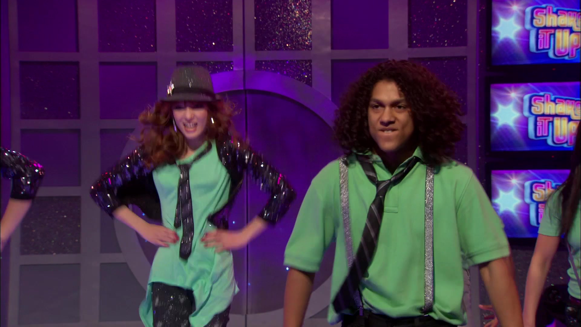 Good_Luck_Charlie_S02E13_1080p_BTD_002859.jpg
