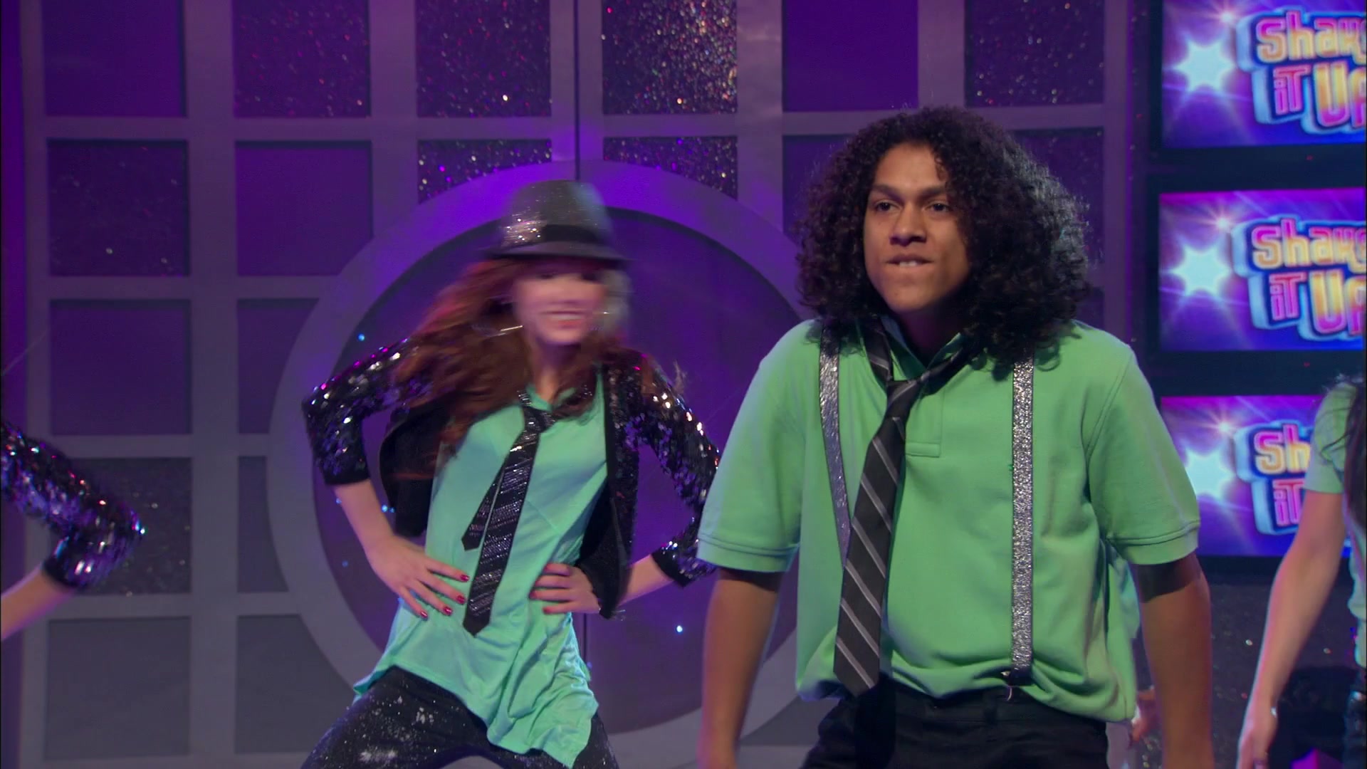 Good_Luck_Charlie_S02E13_1080p_BTD_002860.jpg