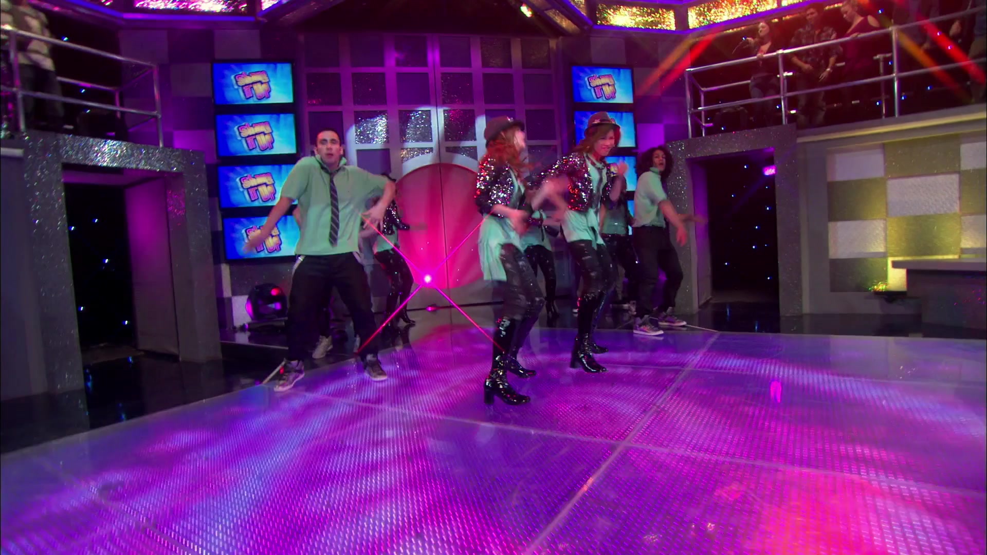 Good_Luck_Charlie_S02E13_1080p_BTD_002979.jpg