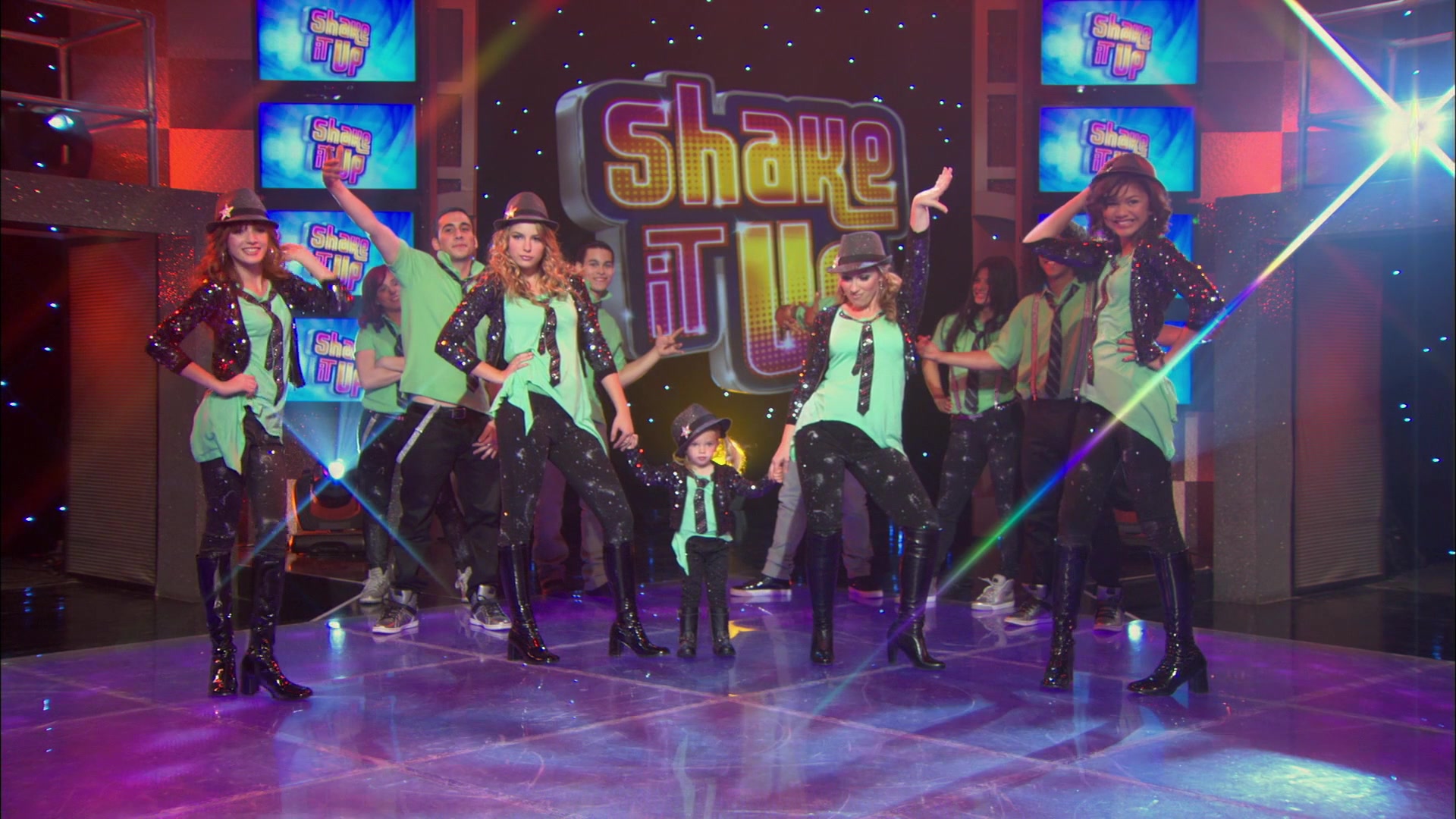 Good_Luck_Charlie_S02E13_1080p_BTD_003009.jpg