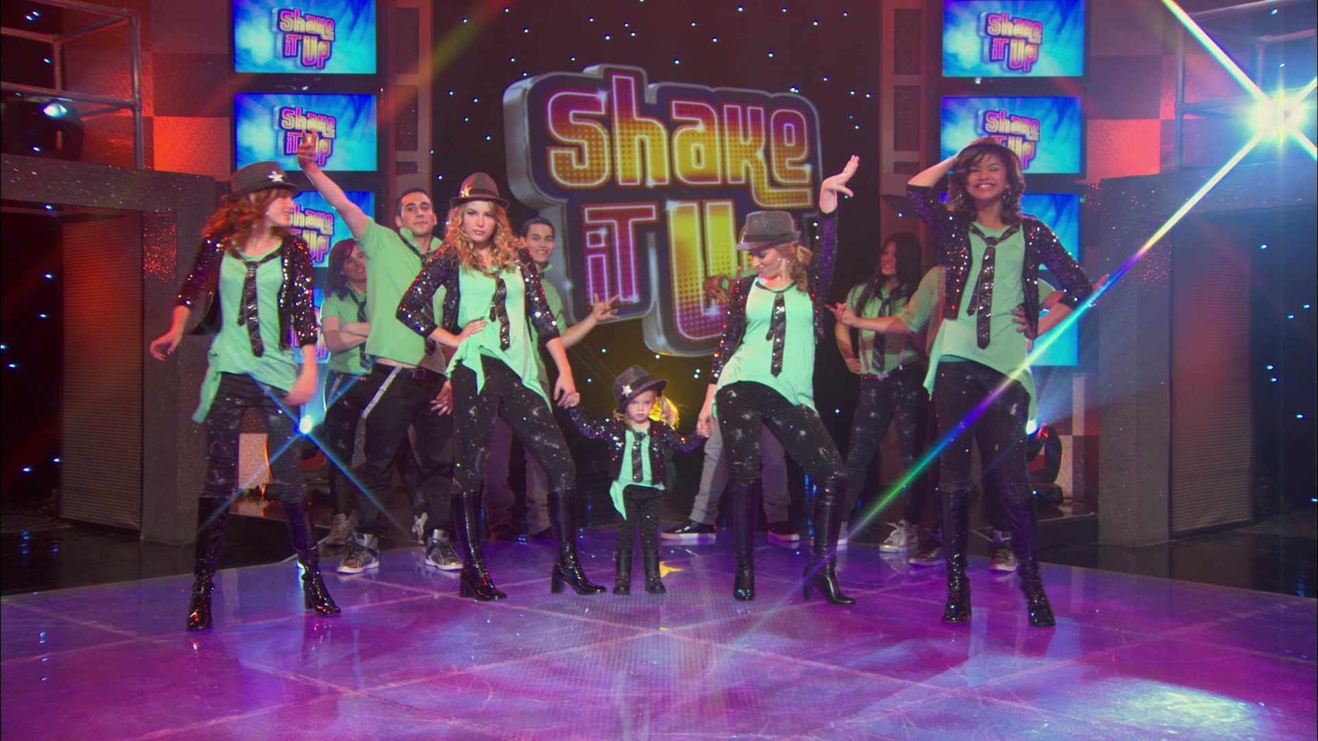 Good_Luck_Charlie_S02E13_1080p_BTD_003010.jpg