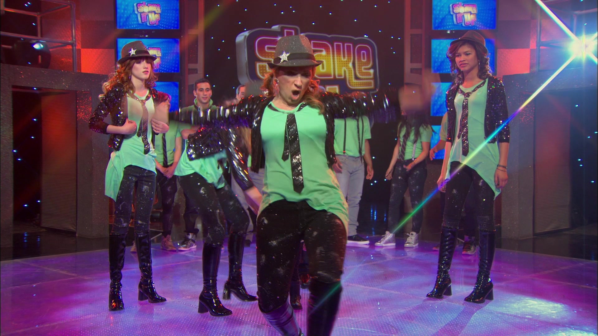 Good_Luck_Charlie_S02E13_1080p_BTD_003096.jpg