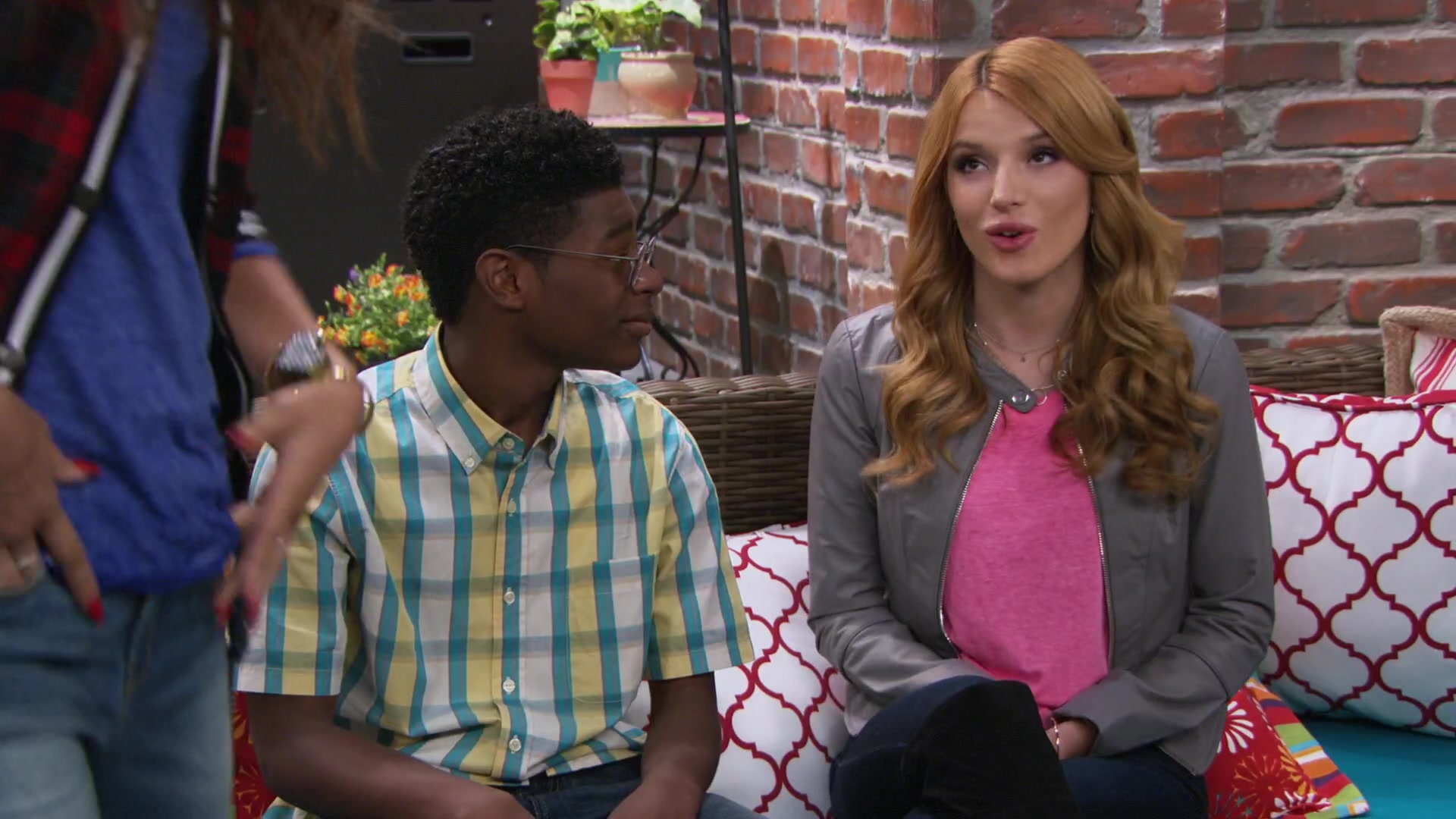 K_C_Undercover_S01E09_Spy_anoia_Will_Destroy_1080p_BTD_002071.jpg K_C_Undercover_S01E09_Spy_anoia_Will_Destroy_1080p_BTD_002071.jpg
