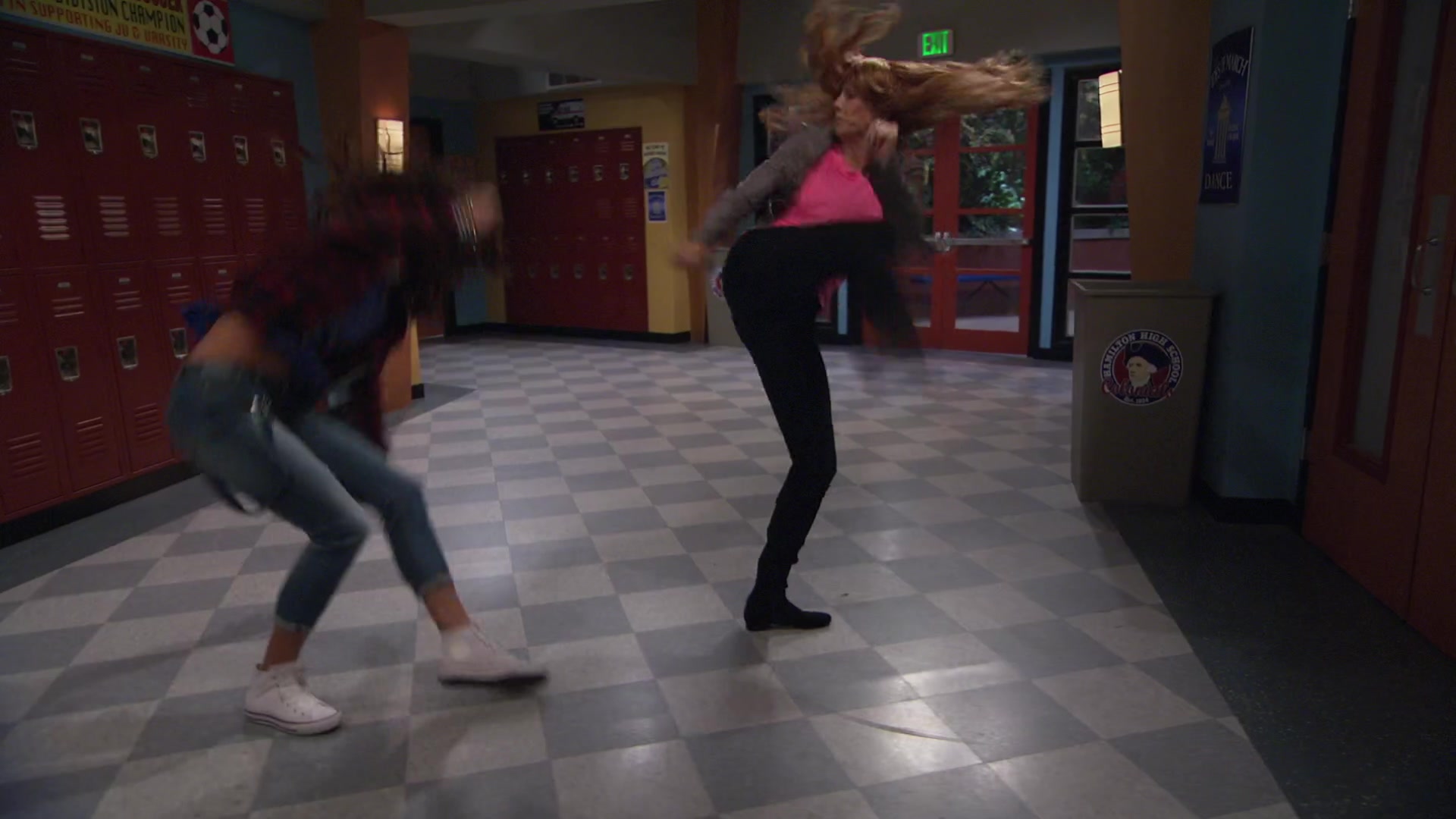 K_C_Undercover_S01E09_Spy_anoia_Will_Destroy_1080p_BTD_002572.jpg K_C_Undercover_S01E09_Spy_anoia_Will_Destroy_1080p_BTD_002572.jpg