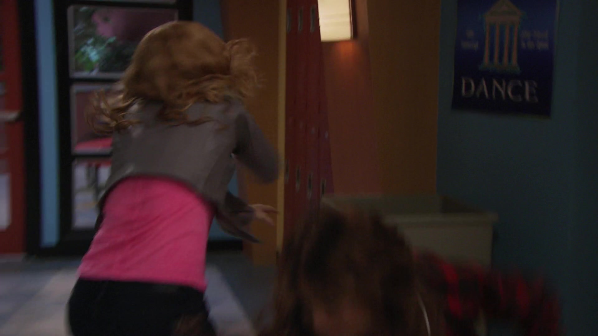 K_C_Undercover_S01E09_Spy_anoia_Will_Destroy_1080p_BTD_002597.jpg