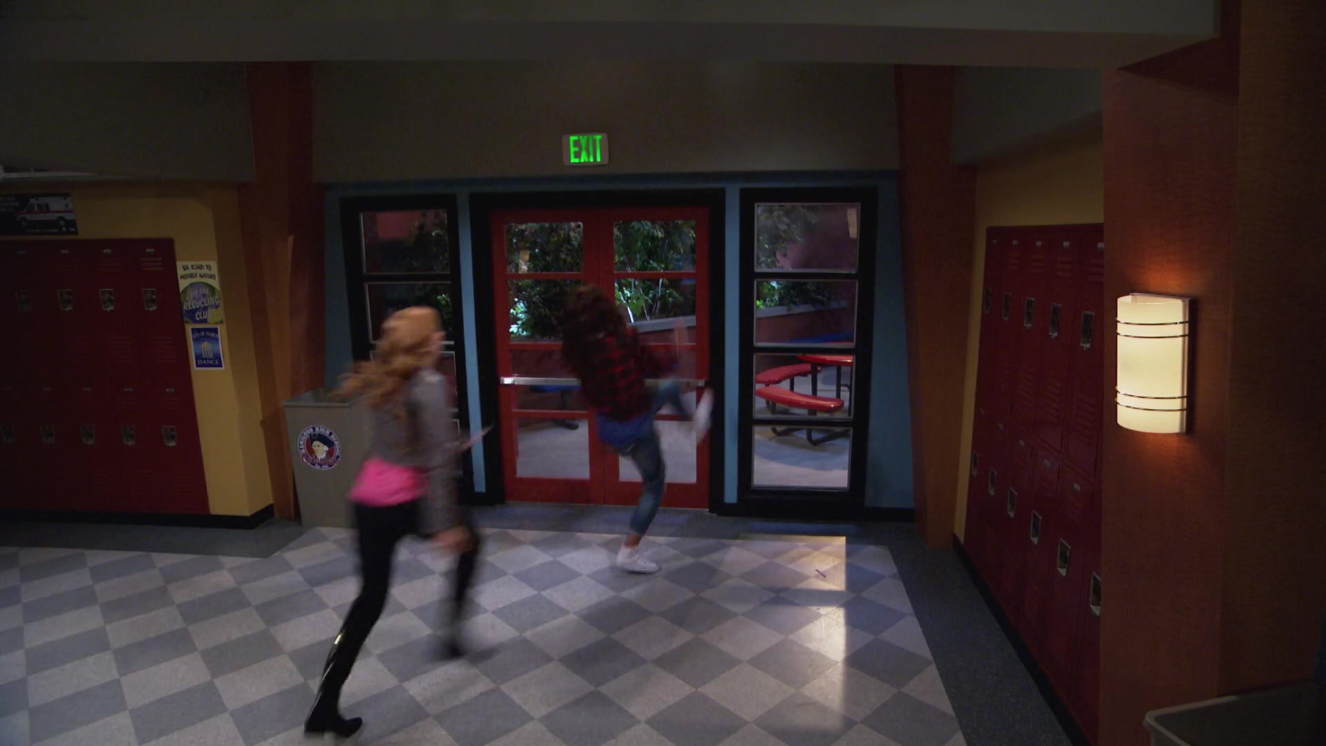 K_C_Undercover_S01E09_Spy_anoia_Will_Destroy_1080p_BTD_002628.jpg