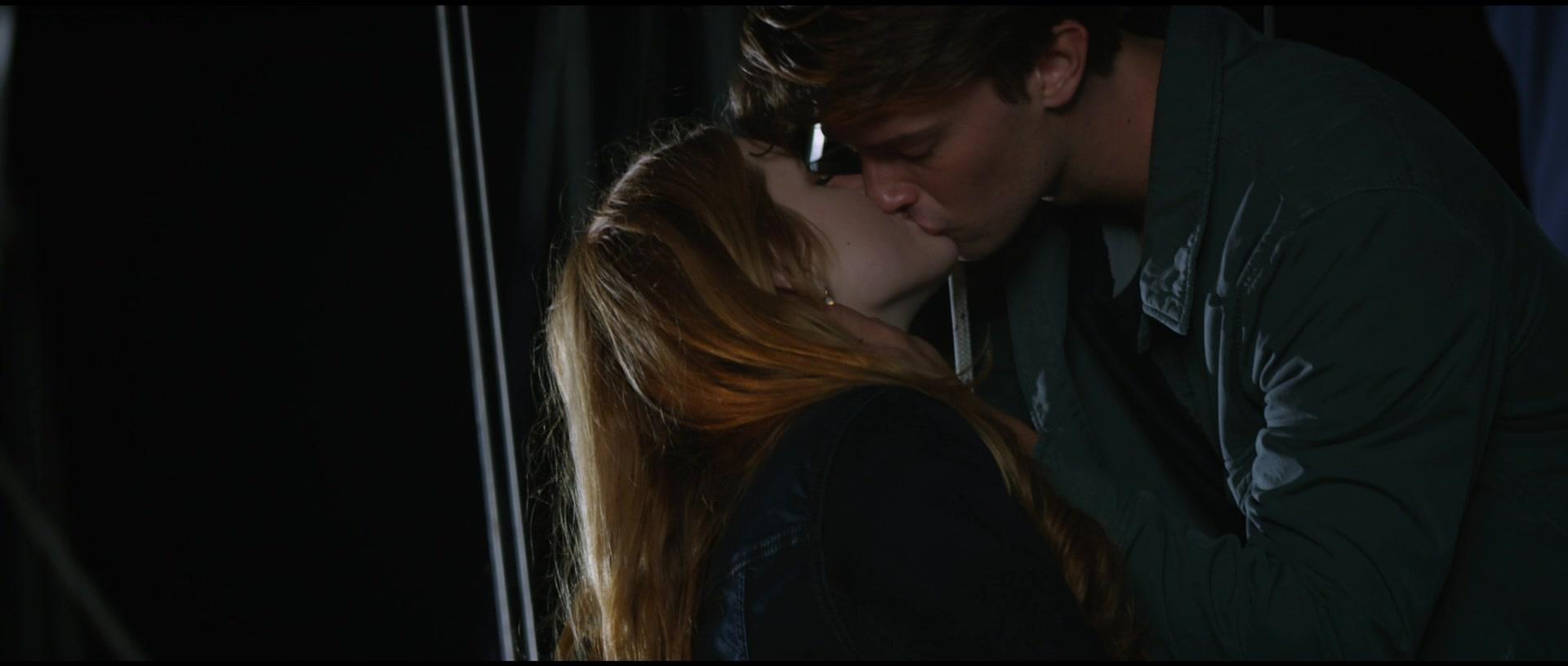 Midnight_Sun_1080p_BTD_004500.jpg Midnight_Sun_1080p_BTD_004500.jpg