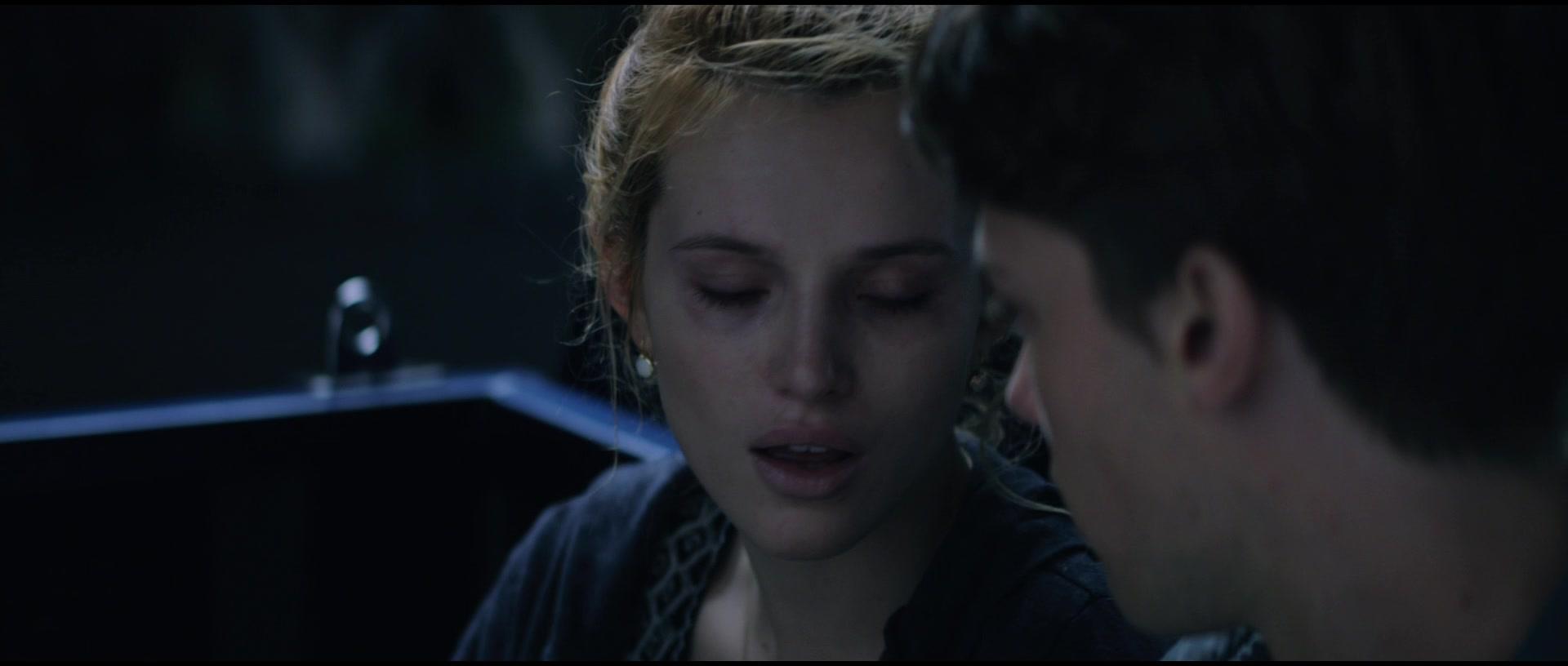 Midnight_Sun_1080p_BTD_010330.jpg Midnight_Sun_1080p_BTD_010330.jpg