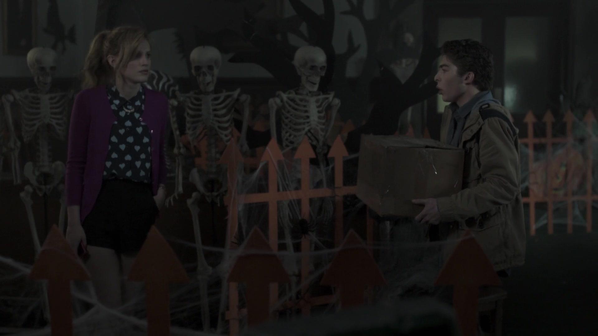 Mostly_Ghostly_Have_You_Met_My_Ghoulfriend_1080p_BluRay_BTD_002925.jpg Mostly_Ghostly_Have_You_Met_My_Ghoulfriend_1080p_BluRay_BTD_002925.jpg