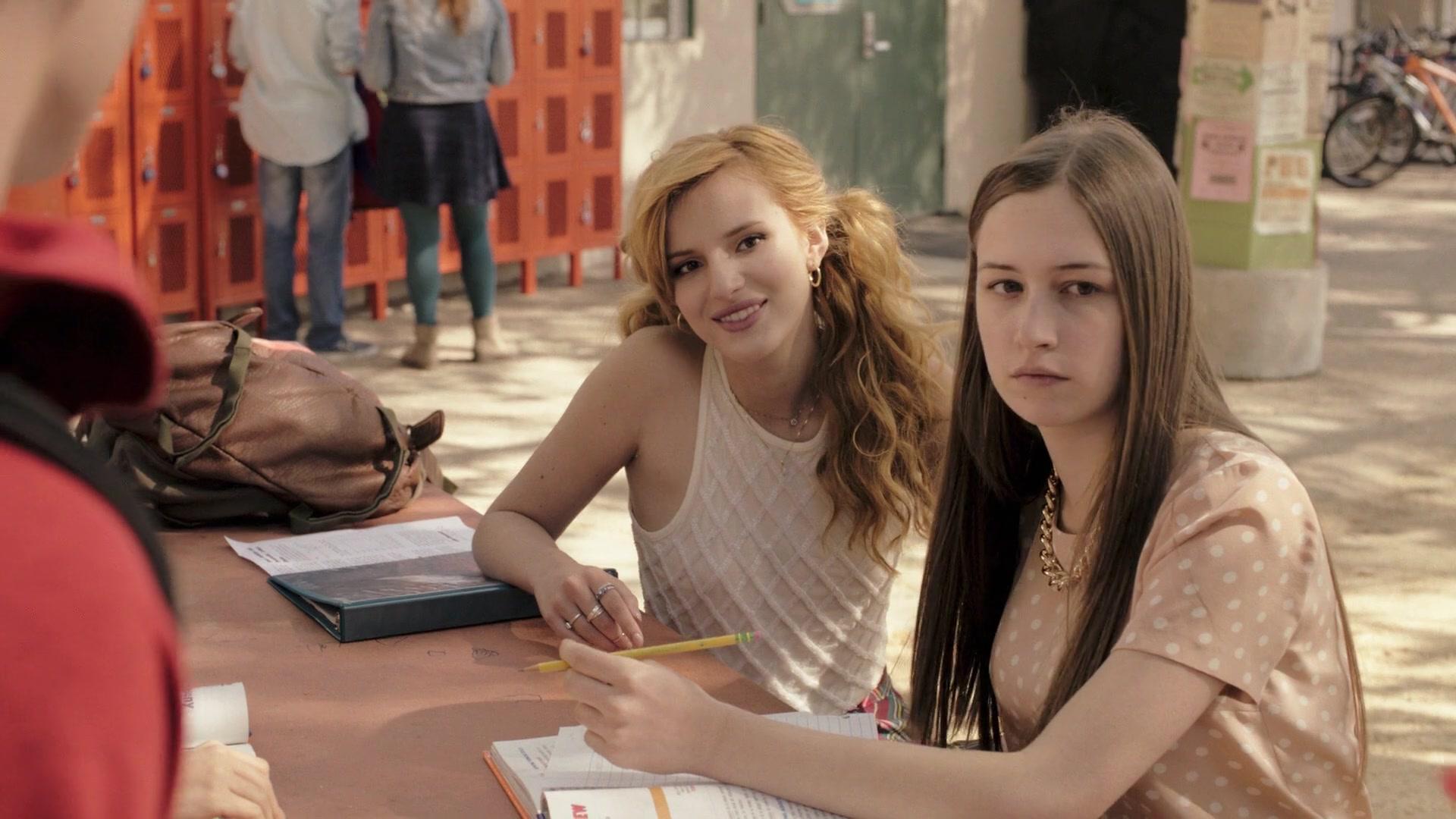 Mostly_Ghostly_Have_You_Met_My_Ghoulfriend_1080p_BluRay_BTD_003221.jpg