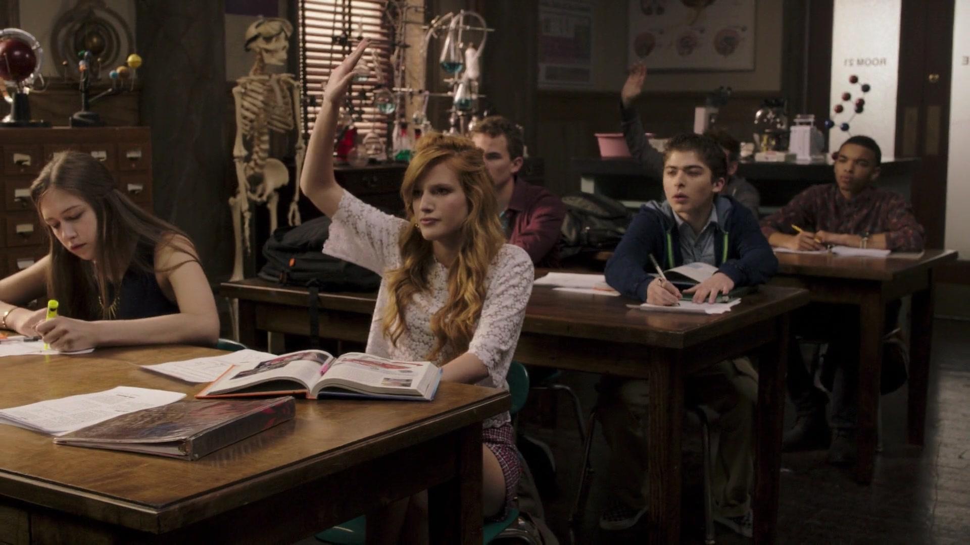 Mostly_Ghostly_Have_You_Met_My_Ghoulfriend_1080p_BluRay_BTD_005573.jpg