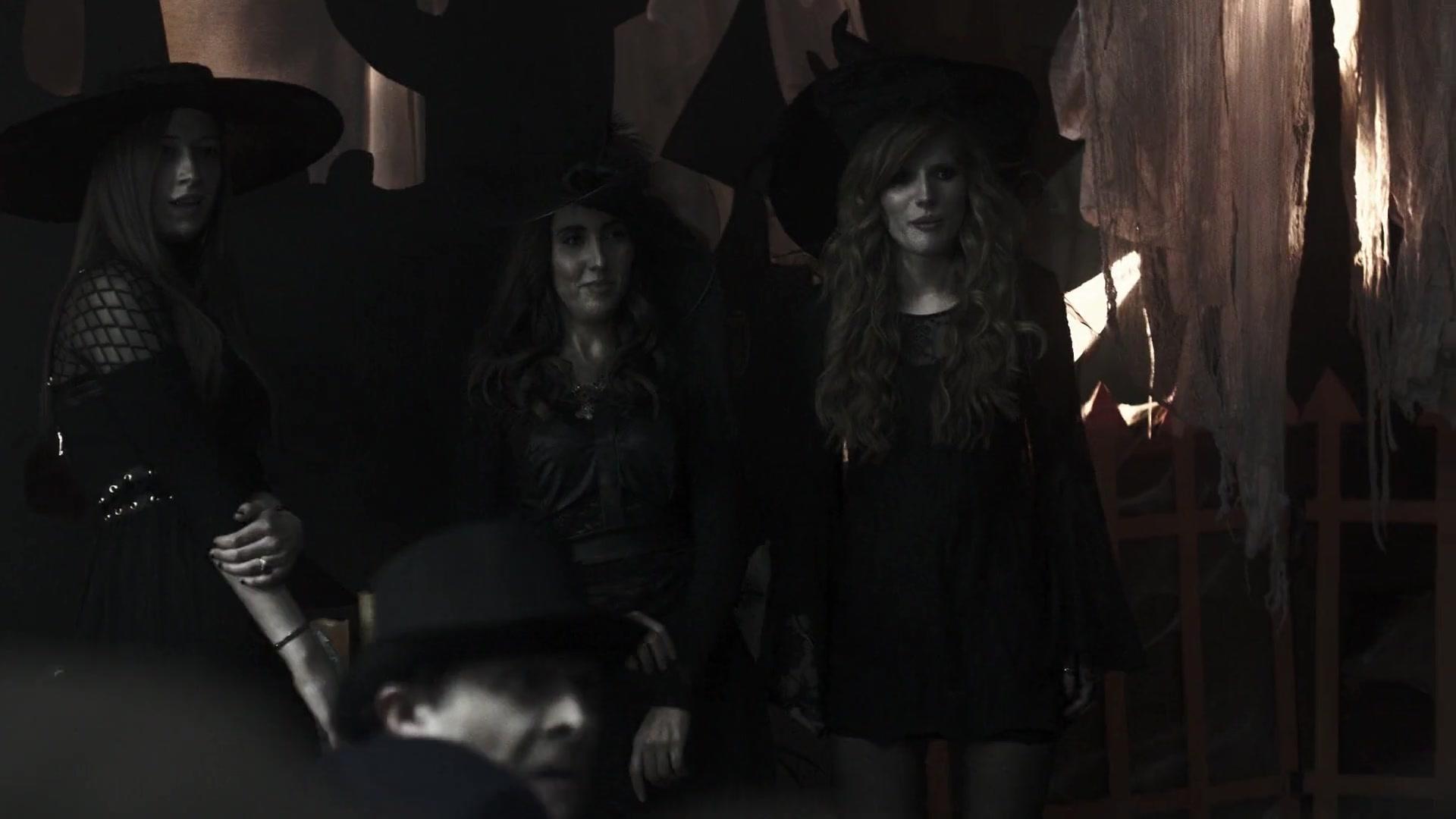 Mostly_Ghostly_Have_You_Met_My_Ghoulfriend_1080p_BluRay_BTD_009223.jpg
