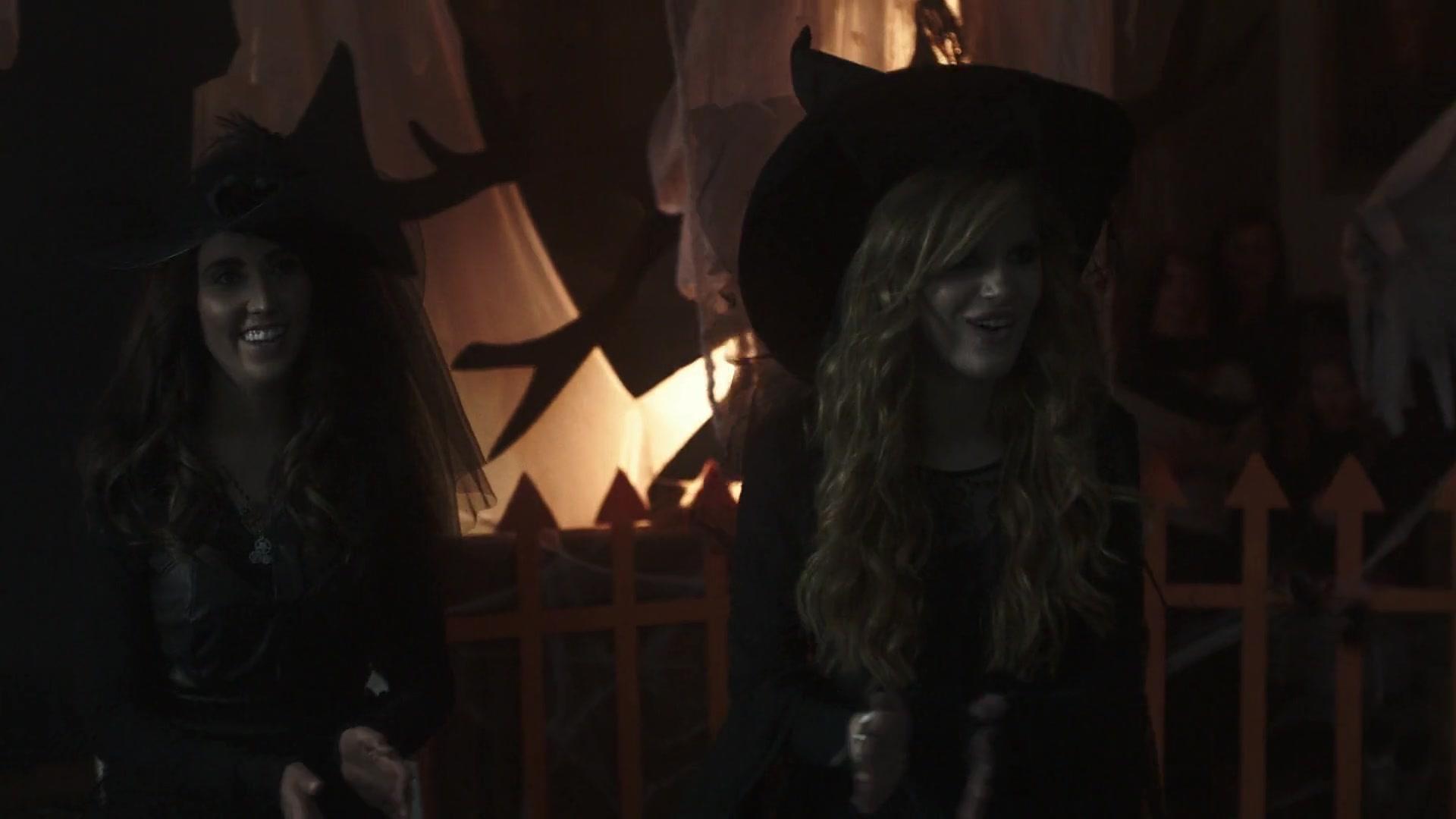 Mostly_Ghostly_Have_You_Met_My_Ghoulfriend_1080p_BluRay_BTD_009290.jpg Mostly_Ghostly_Have_You_Met_My_Ghoulfriend_1080p_BluRay_BTD_009290.jpg