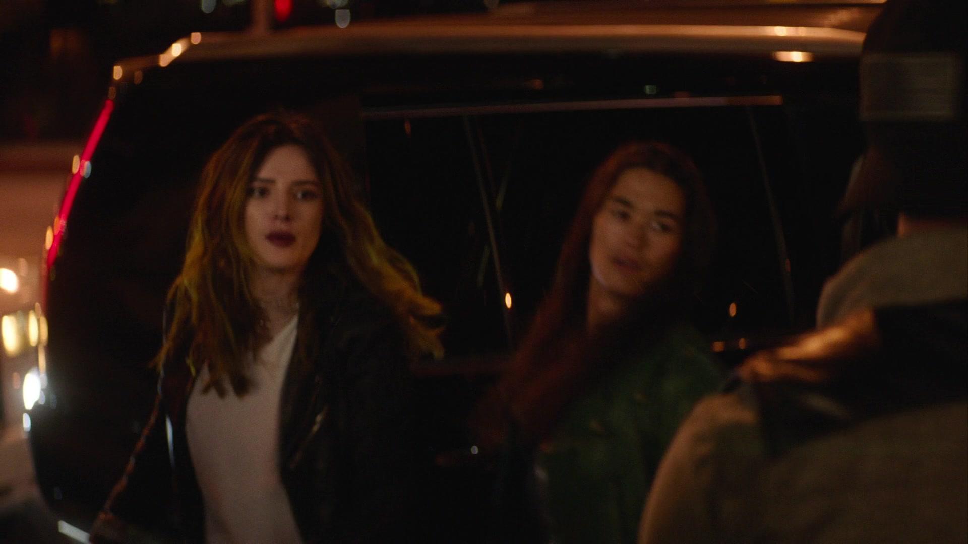 Paradise_City_2021_S01E01_1080p_BTD_000161.jpg