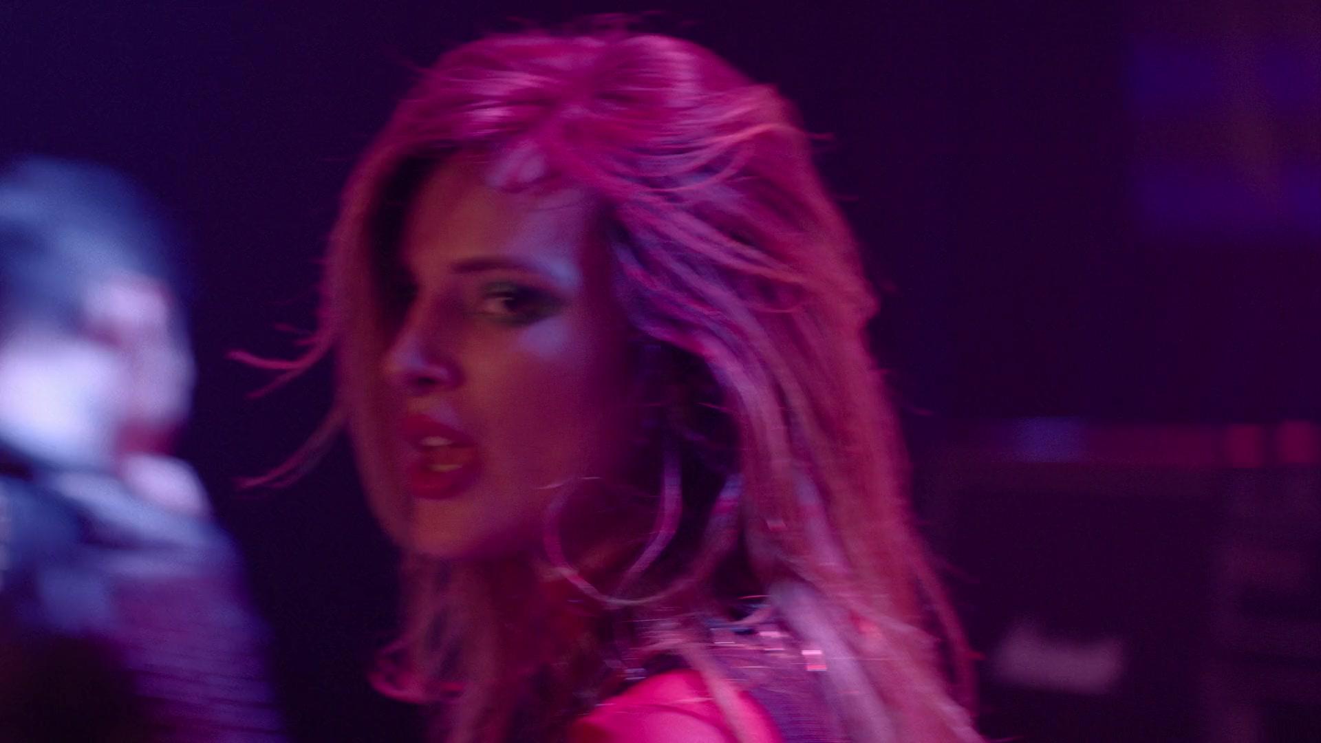 Paradise_City_2021_S01E01_1080p_BTD_004474.jpg