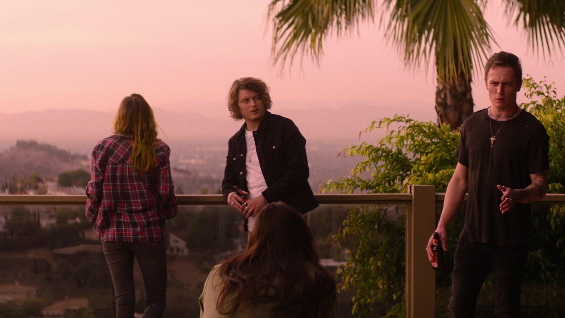 Paradise_City_2021_S01E02_1080p_BTD_002267.jpg