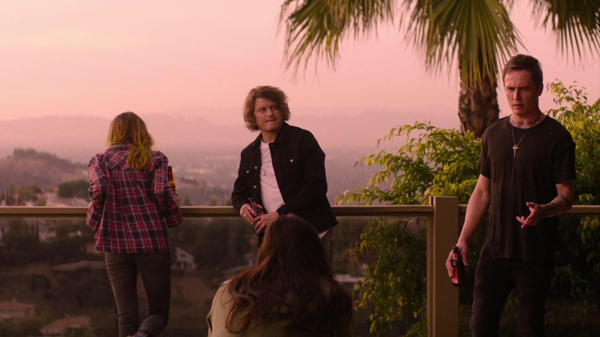 Paradise_City_2021_S01E02_1080p_BTD_002270.jpg