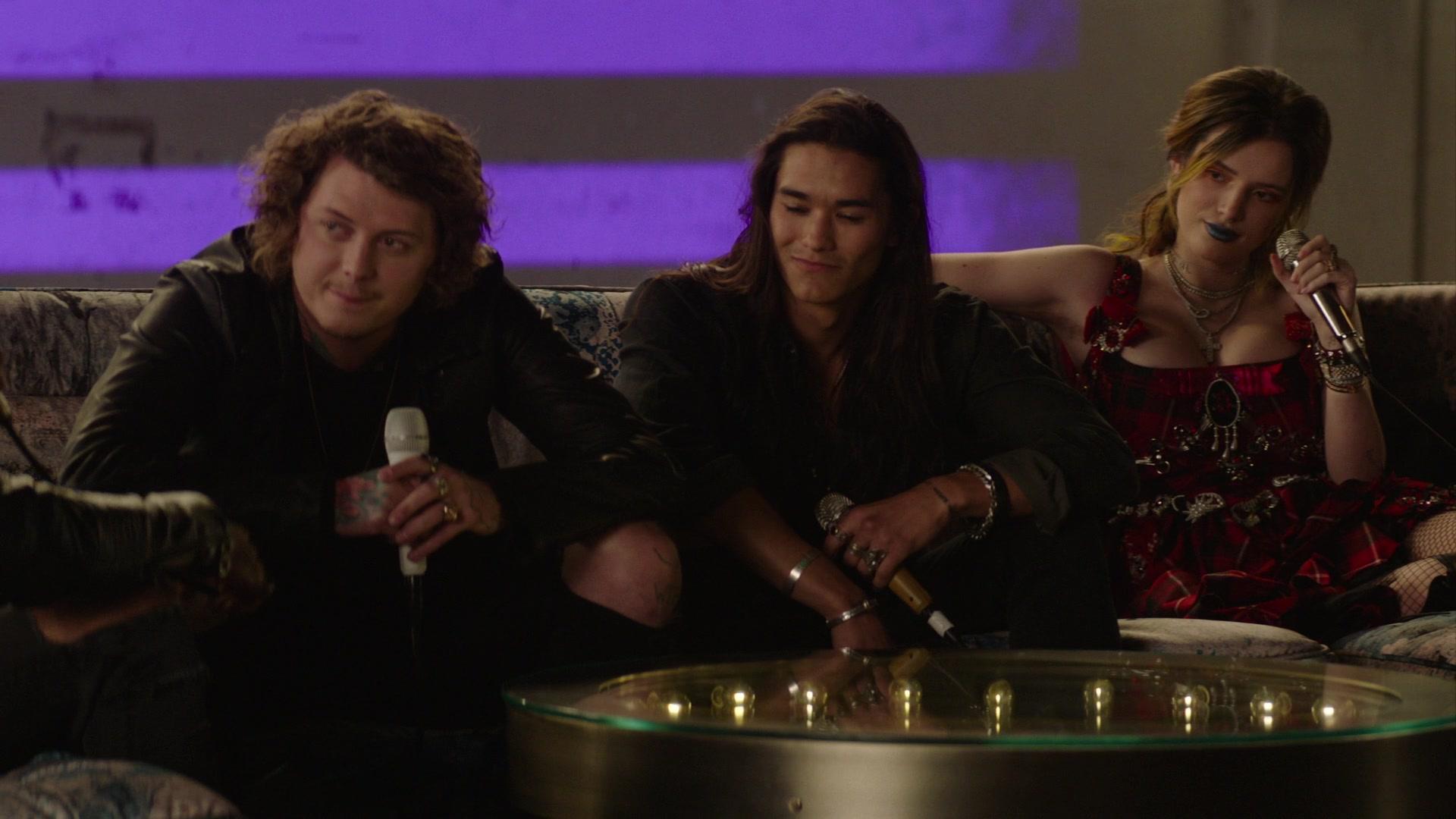 Paradise_City_2021_S01E02_1080p_BTD_004314.jpg