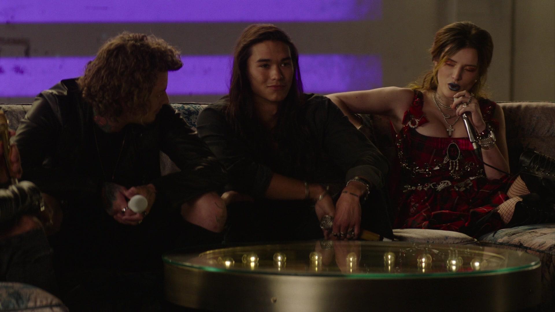 Paradise_City_2021_S01E02_1080p_BTD_004564.jpg