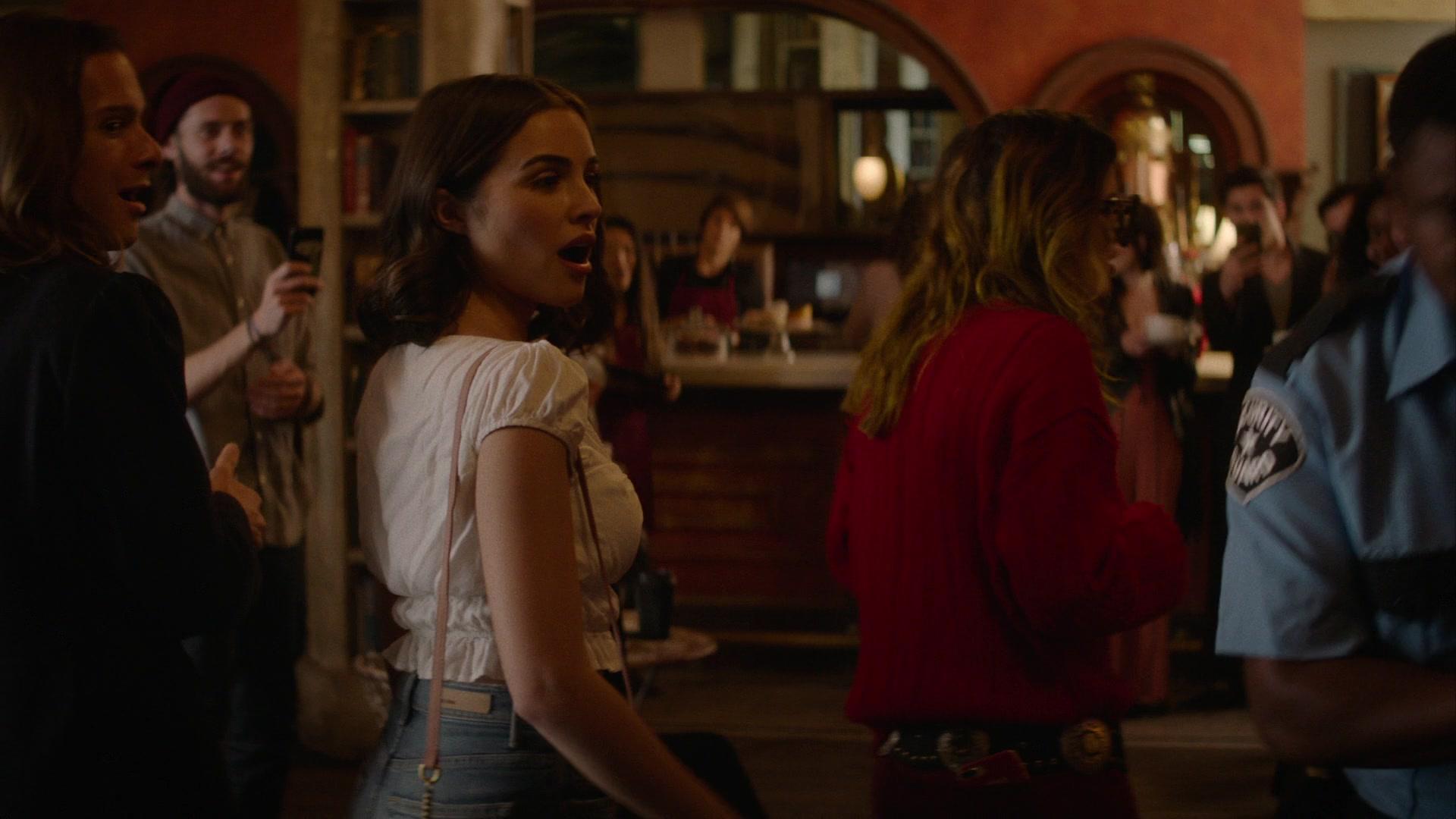 Paradise_City_2021_S01E03_1080p_BTD_001309.jpg