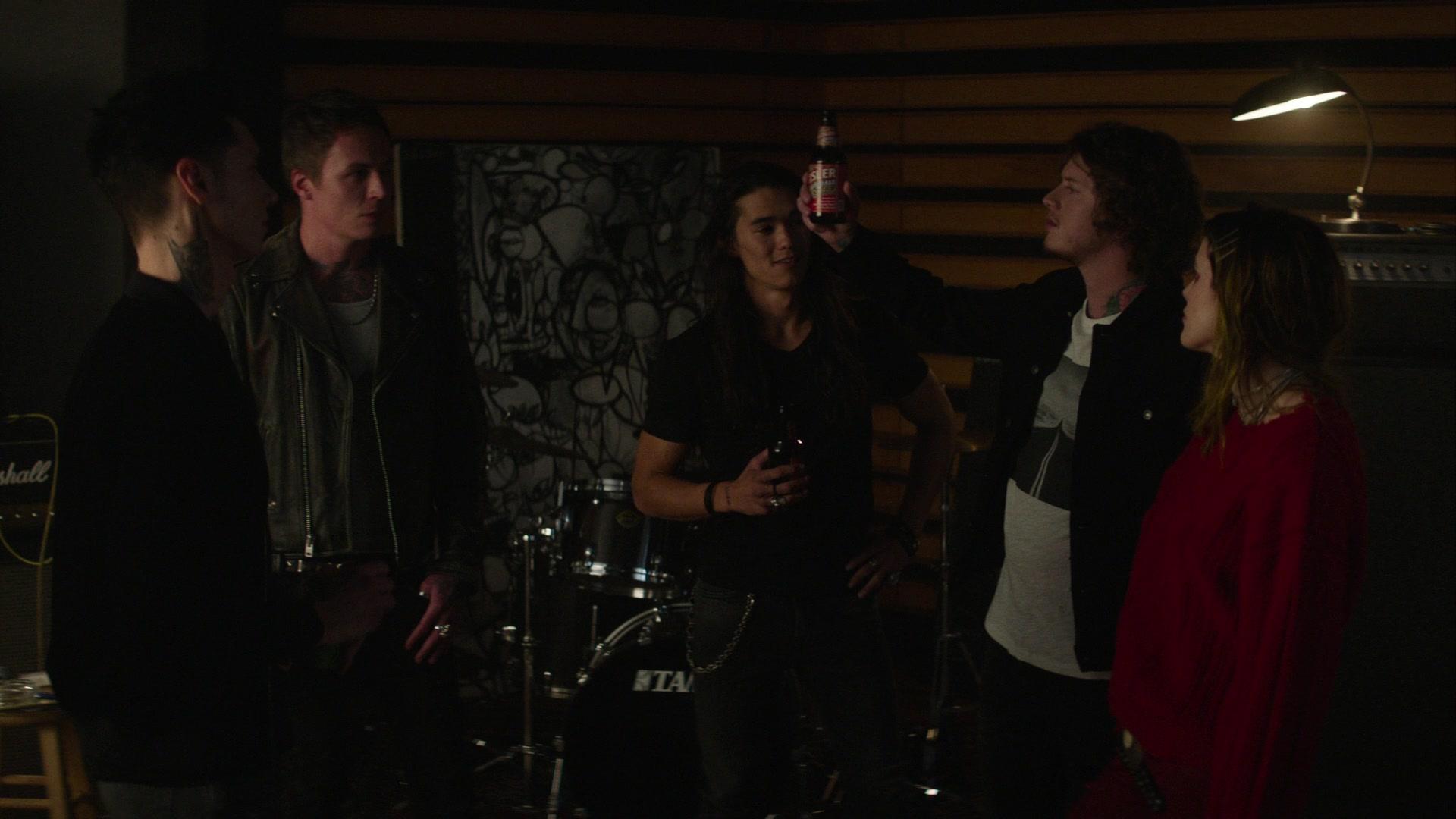 Paradise_City_2021_S01E03_1080p_BTD_004146.jpg