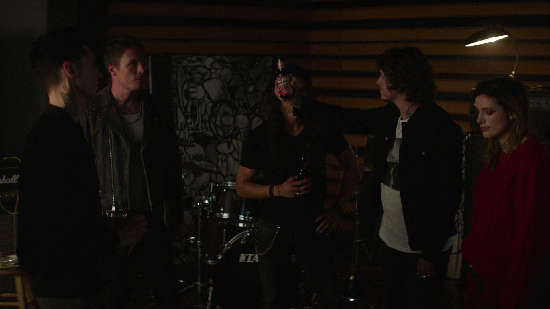 Paradise_City_2021_S01E03_1080p_BTD_004155.jpg