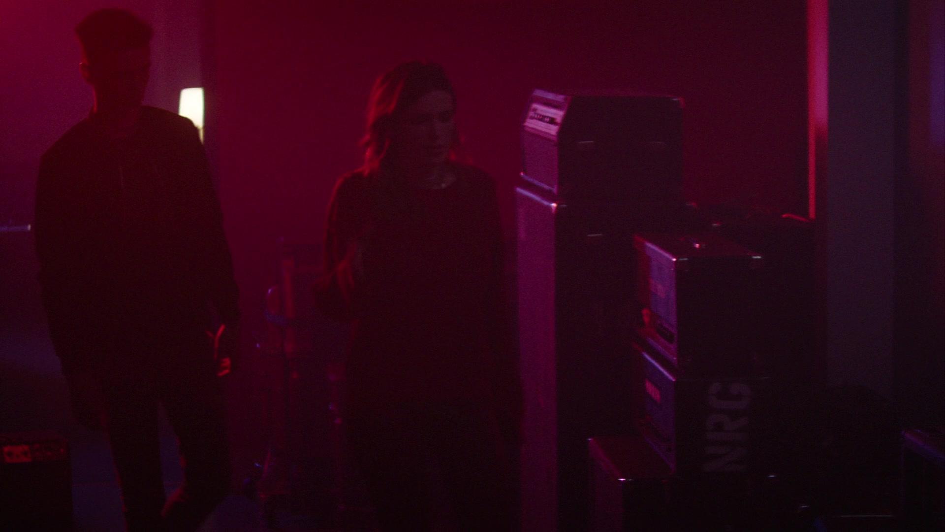 Paradise_City_2021_S01E03_1080p_BTD_004206.jpg