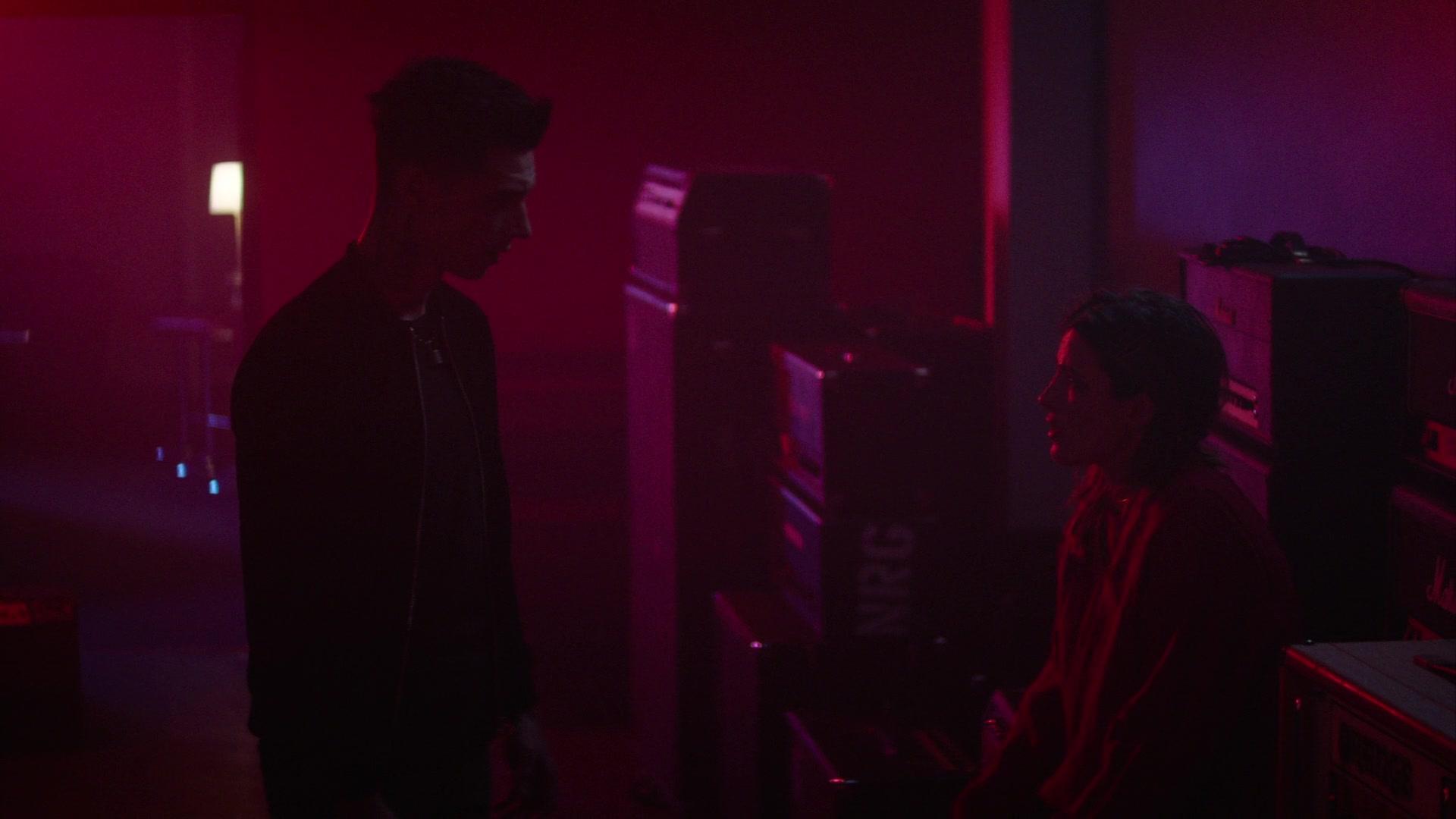 Paradise_City_2021_S01E03_1080p_BTD_004239.jpg