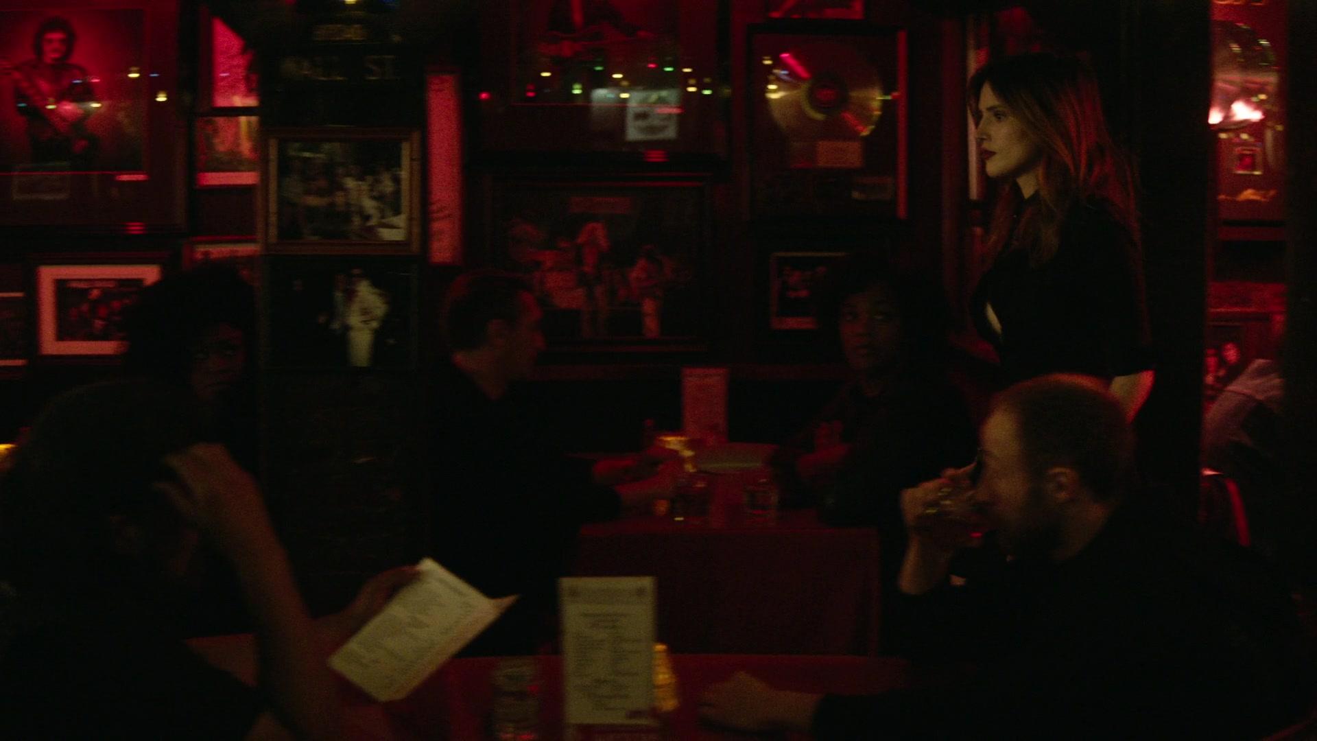 Paradise_City_2021_S01E05_1080p_BTD_001704.jpg