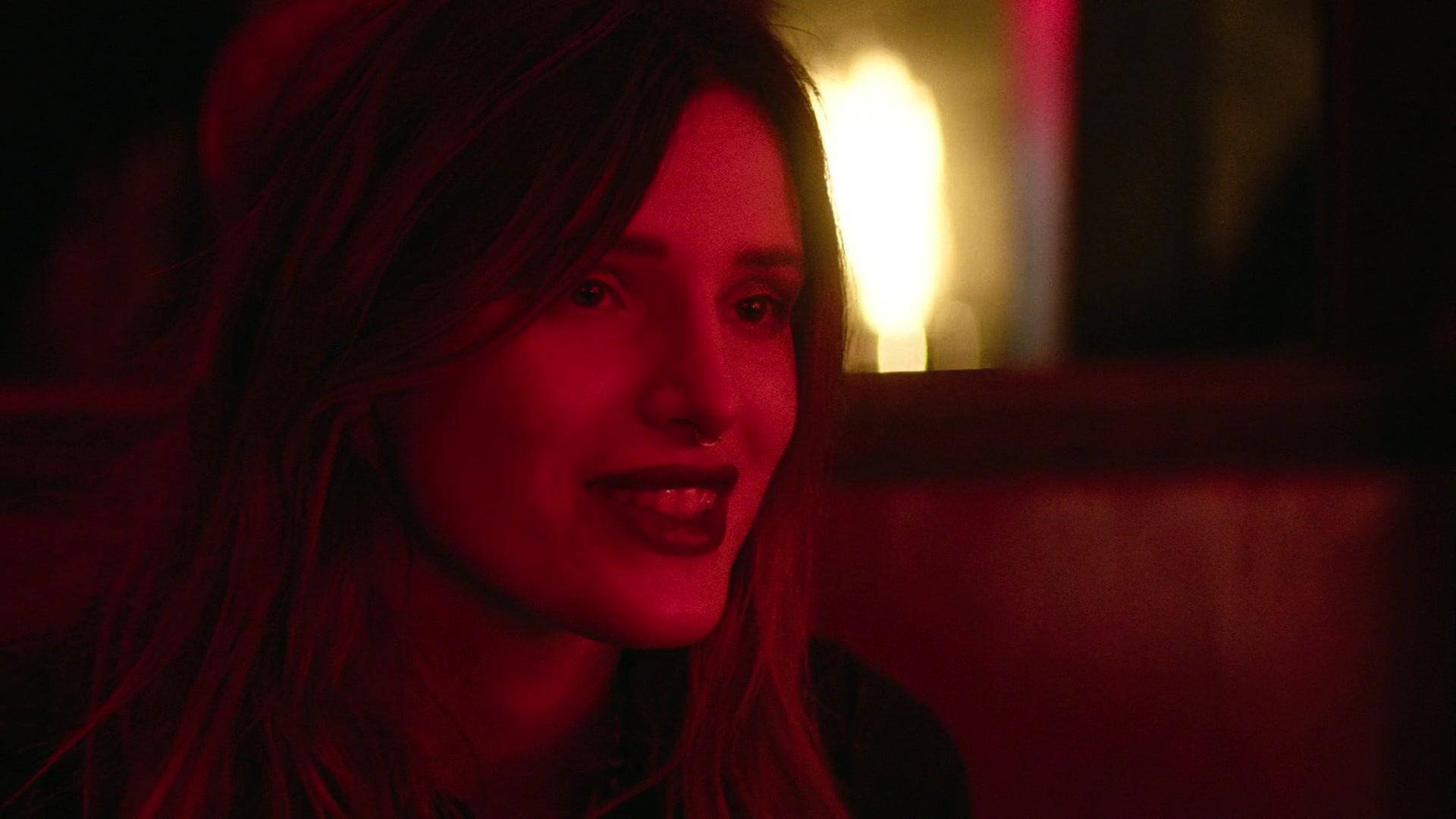 Paradise_City_2021_S01E05_1080p_BTD_001857.jpg