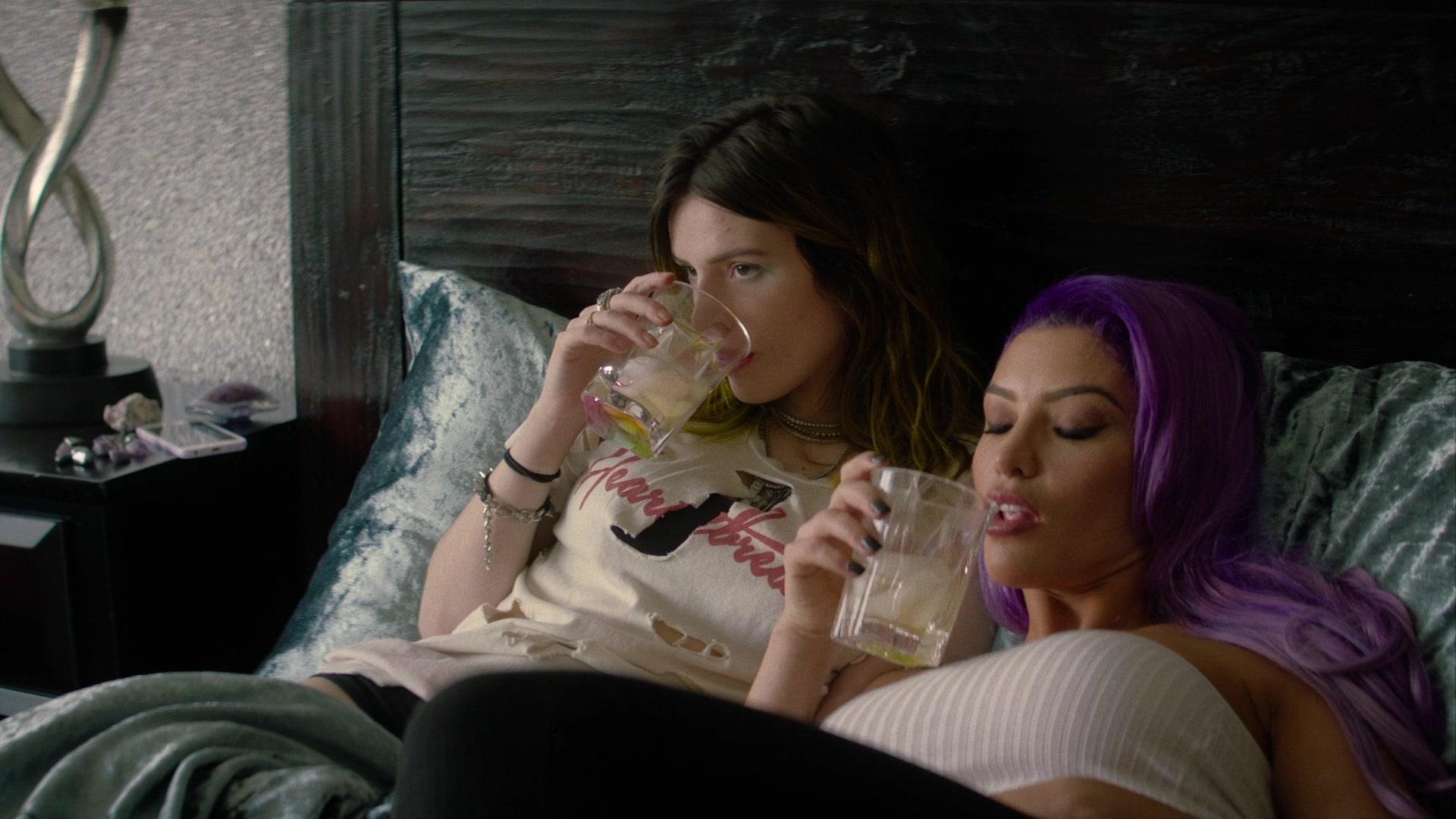 Paradise_City_2021_S01E06_1080p_BTD_000946.jpg