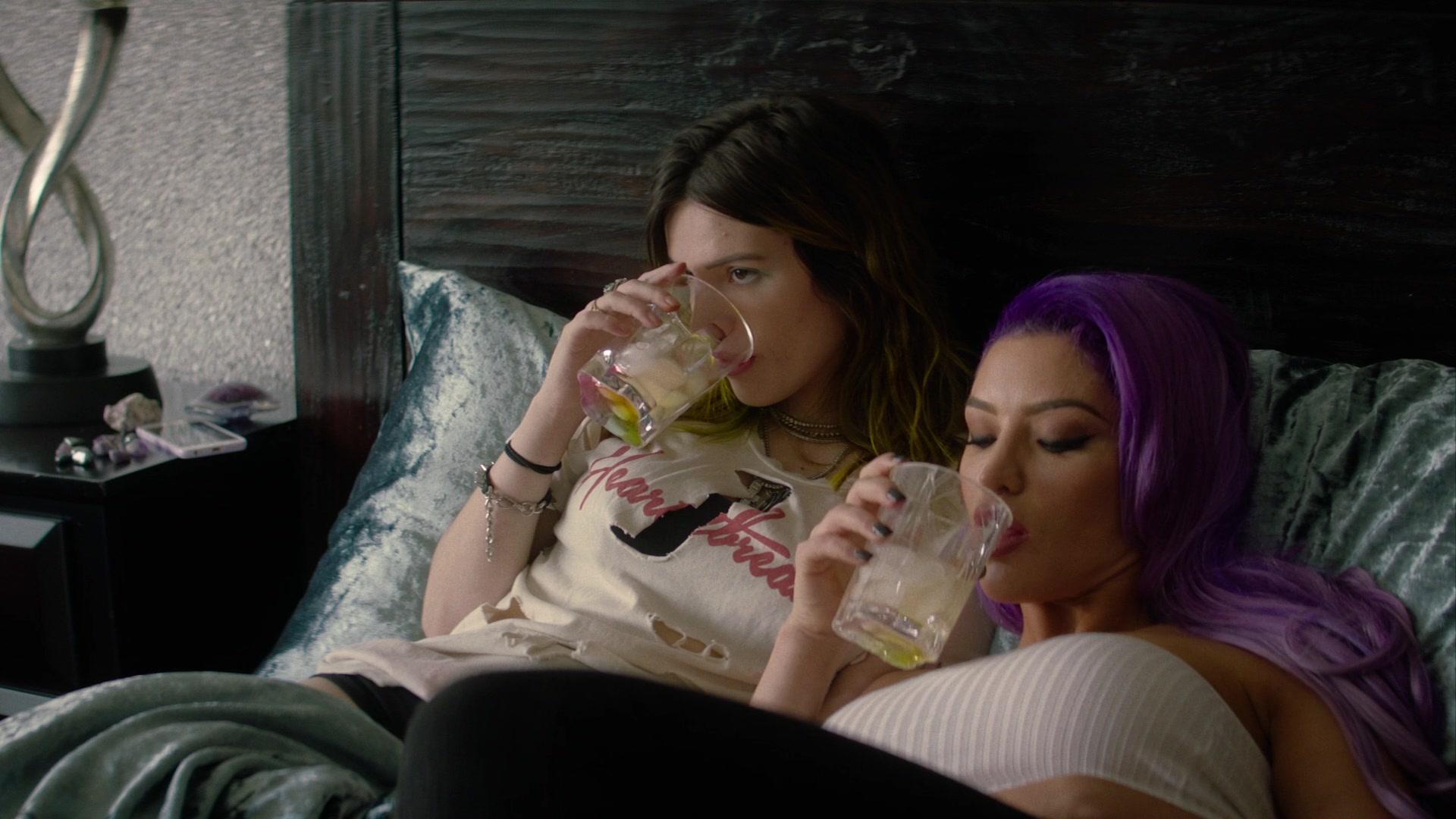 Paradise_City_2021_S01E06_1080p_BTD_000947.jpg
