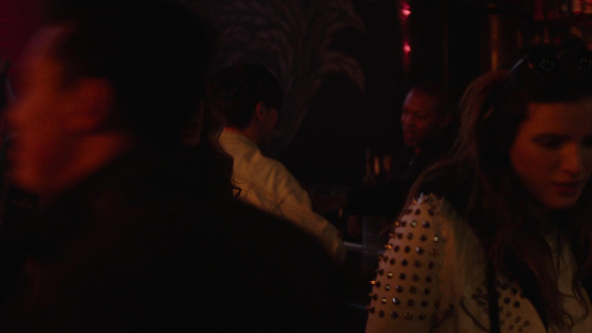 Paradise_City_2021_S01E07_1080p_BTD_003734.jpg