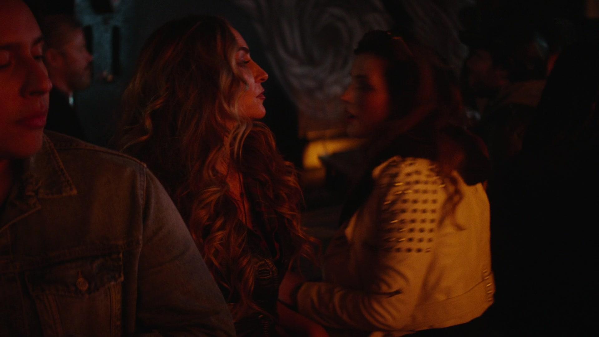 Paradise_City_2021_S01E07_1080p_BTD_003833.jpg