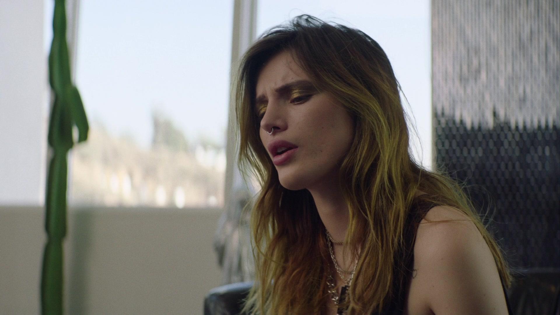 Paradise_City_2021_S01E08_1080p_BTD_000314.jpg