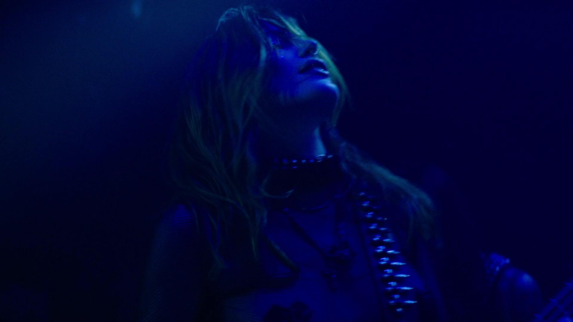Paradise_City_2021_S01E08_1080p_BTD_001702.jpg