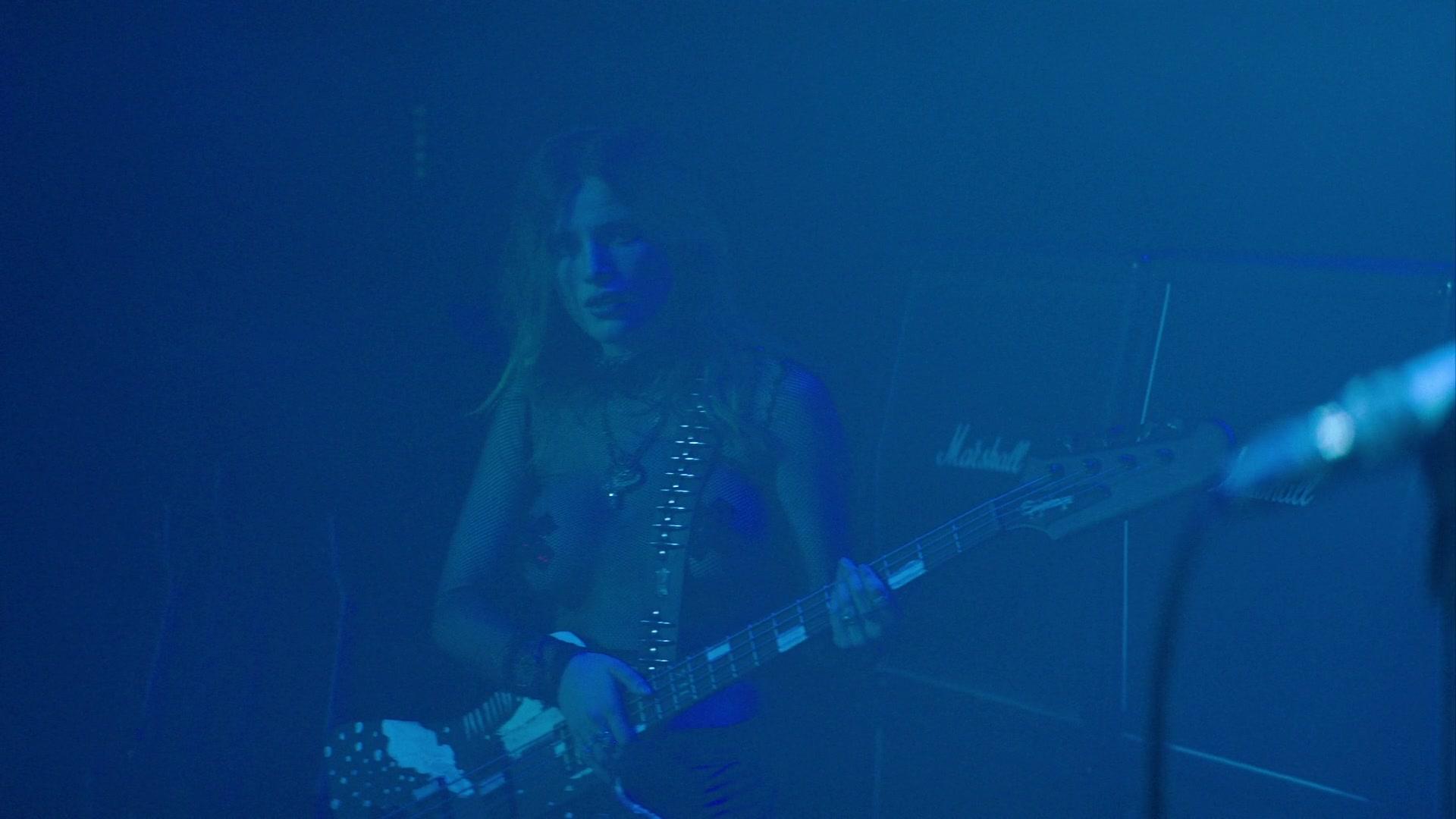 Paradise_City_2021_S01E08_1080p_BTD_001976.jpg