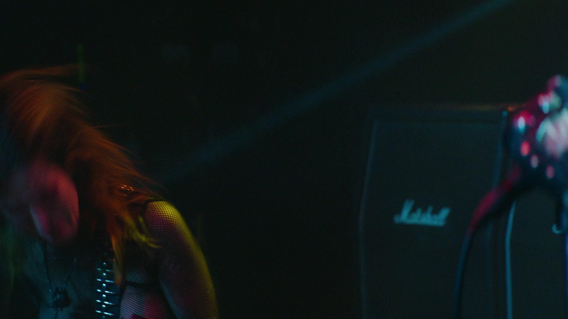 Paradise_City_2021_S01E08_1080p_BTD_002301.jpg