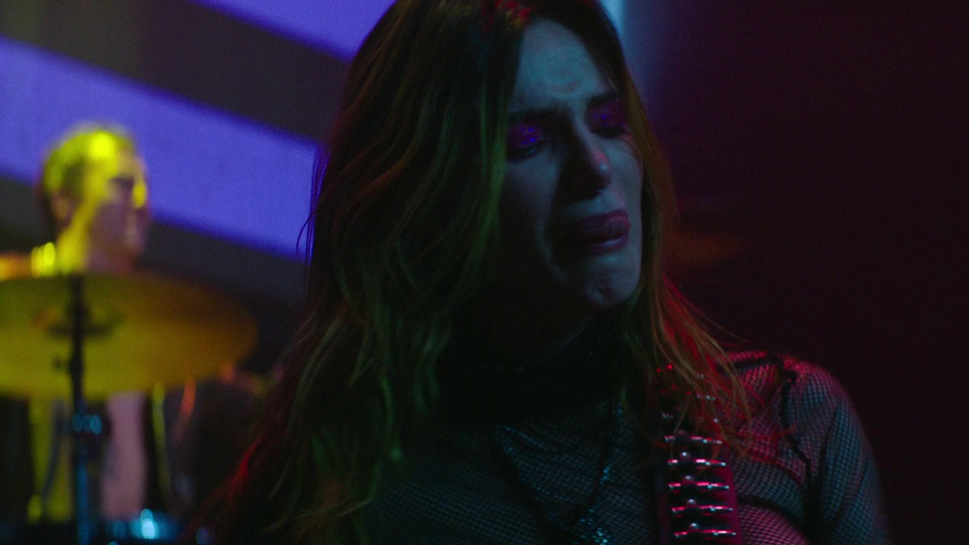 Paradise_City_2021_S01E08_1080p_BTD_002477.jpg