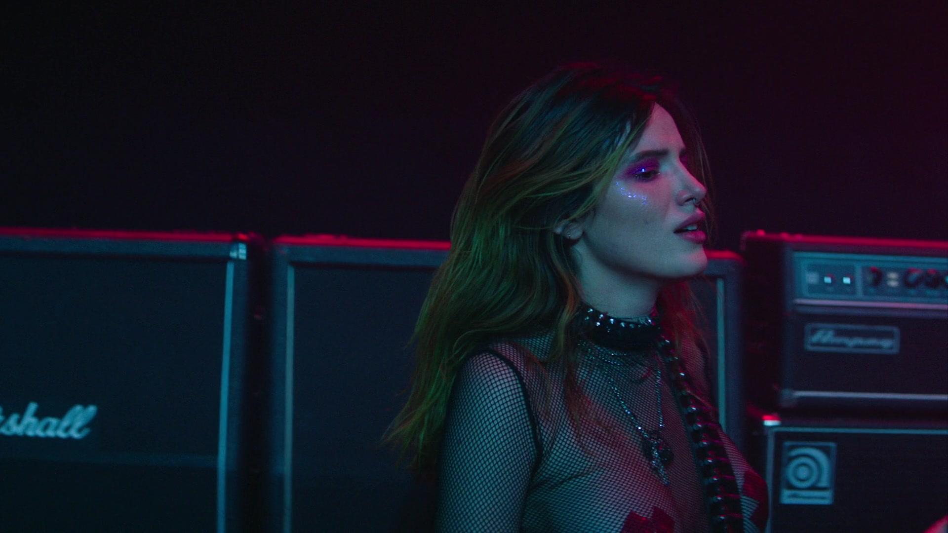 Paradise_City_2021_S01E08_1080p_BTD_002510.jpg