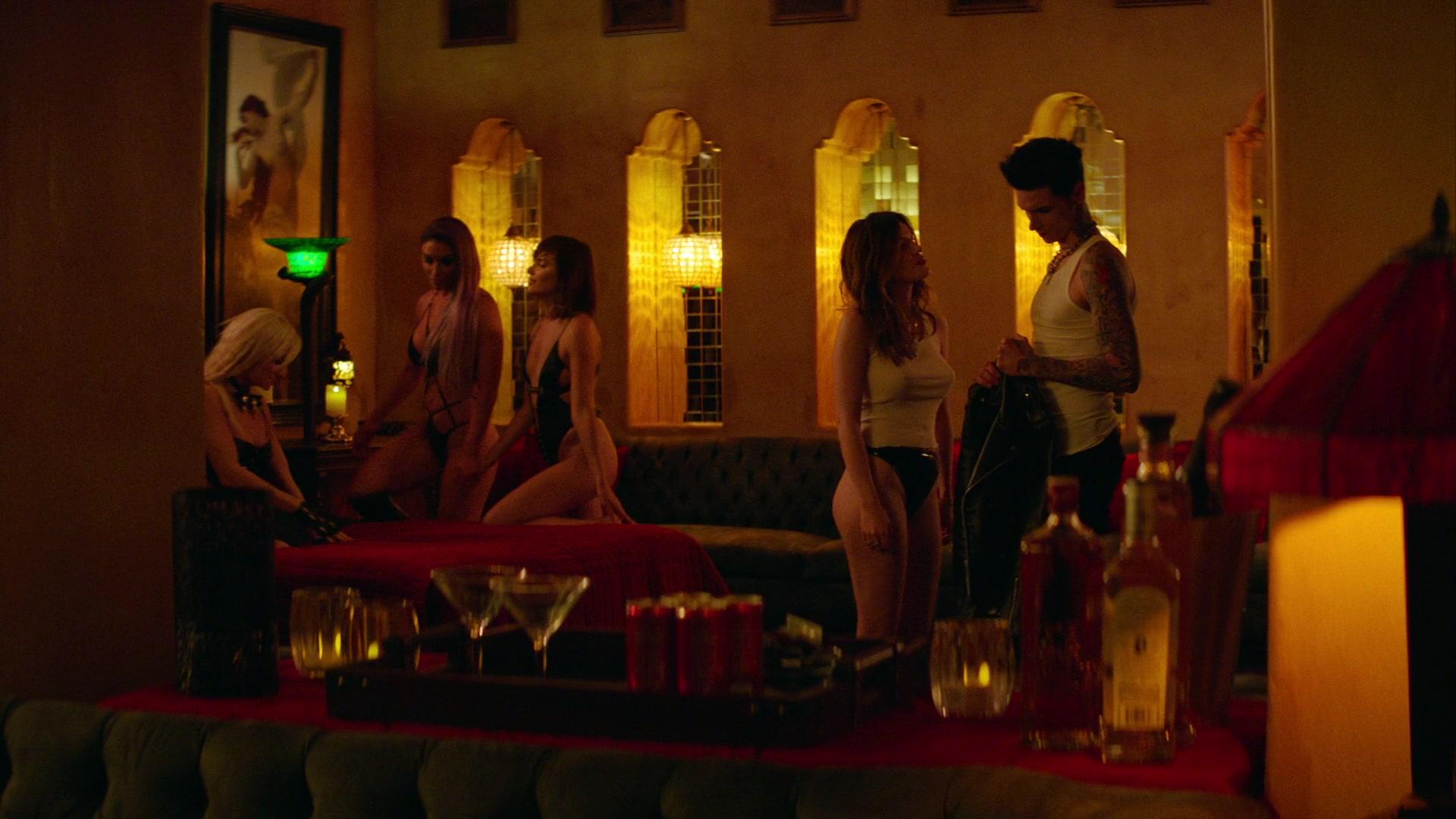 Paradise_City_2021_S01E08_1080p_BTD_002814.jpg