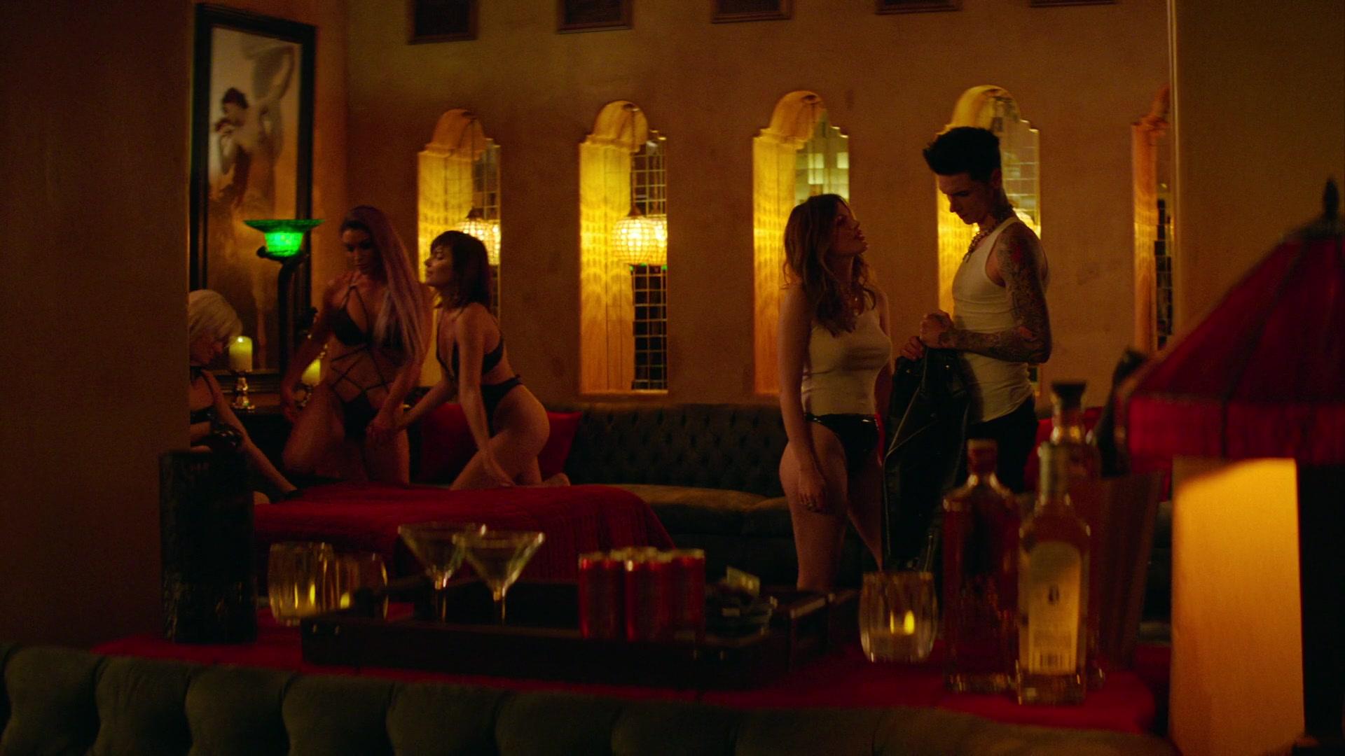 Paradise_City_2021_S01E08_1080p_BTD_002815.jpg