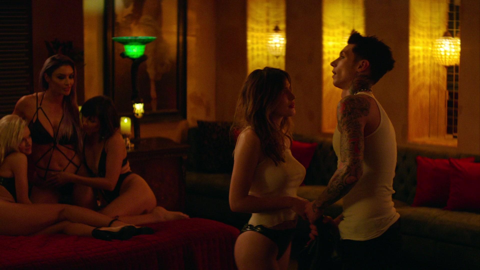 Paradise_City_2021_S01E08_1080p_BTD_002859.jpg
