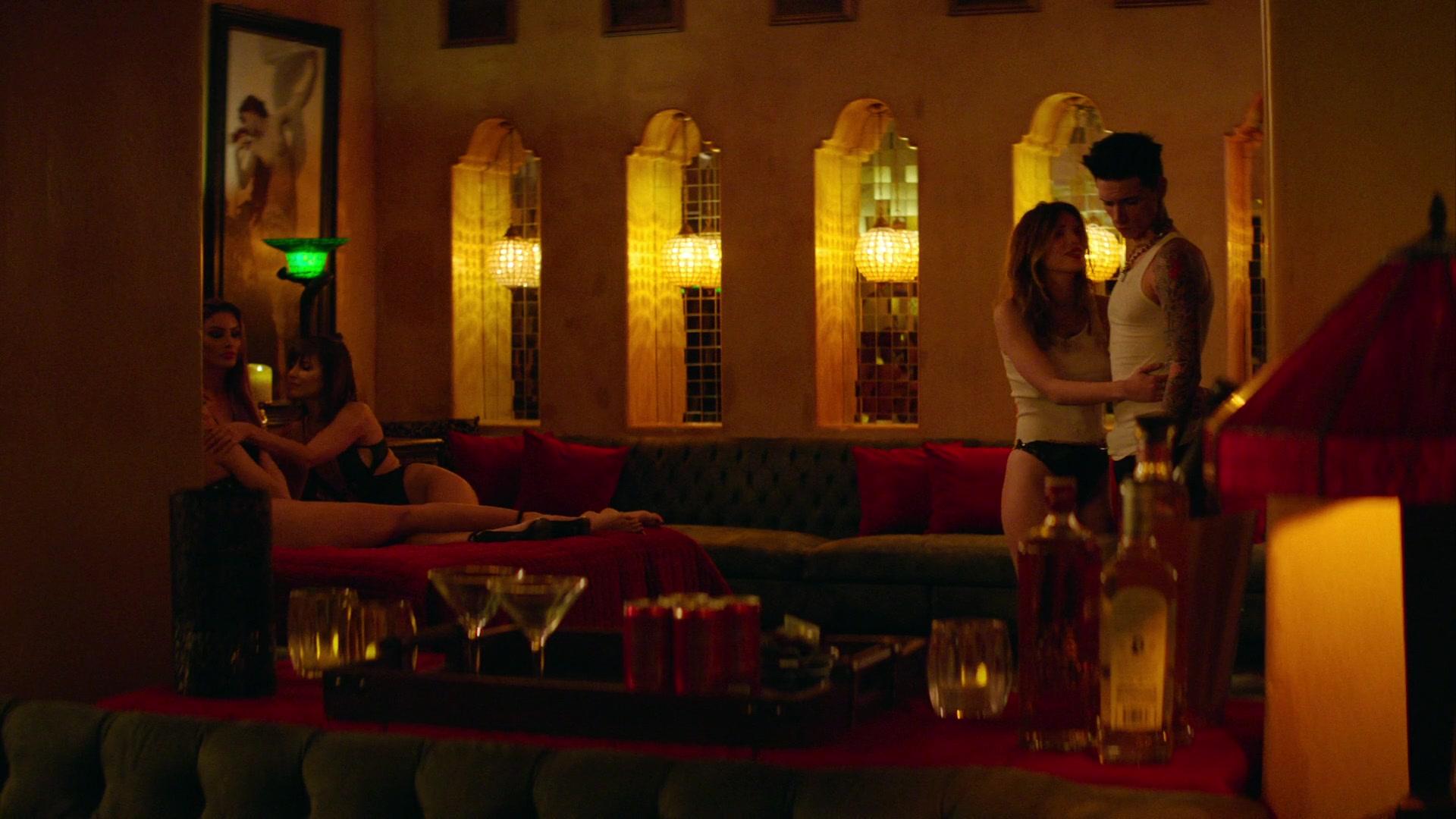 Paradise_City_2021_S01E08_1080p_BTD_002886.jpg