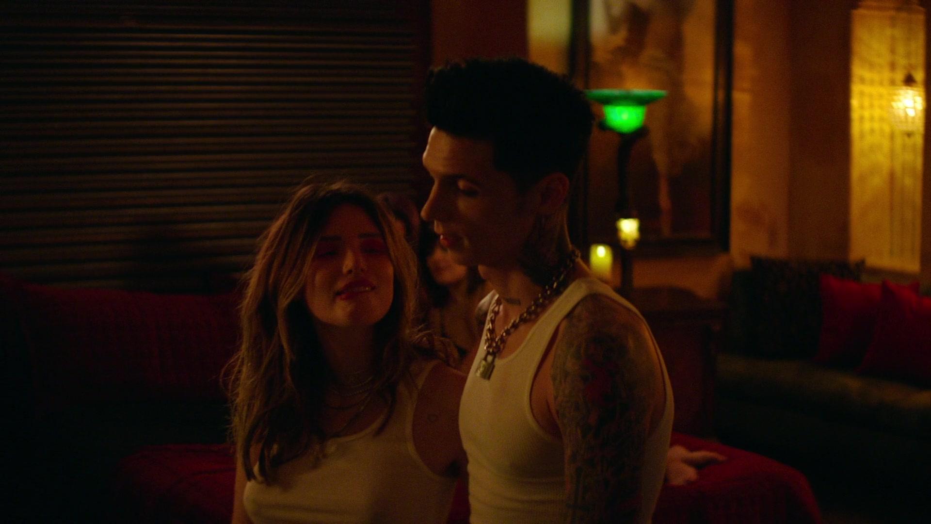 Paradise_City_2021_S01E08_1080p_BTD_002897.jpg