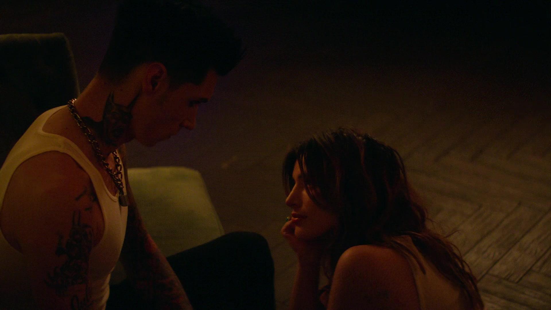 Paradise_City_2021_S01E08_1080p_BTD_003034.jpg