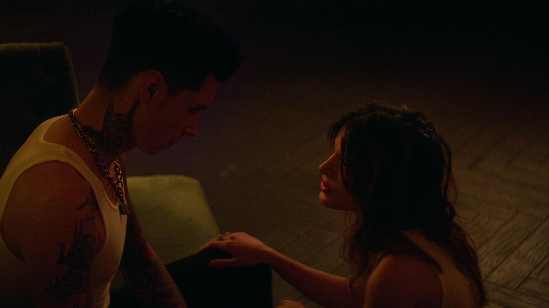 Paradise_City_2021_S01E08_1080p_BTD_003038.jpg