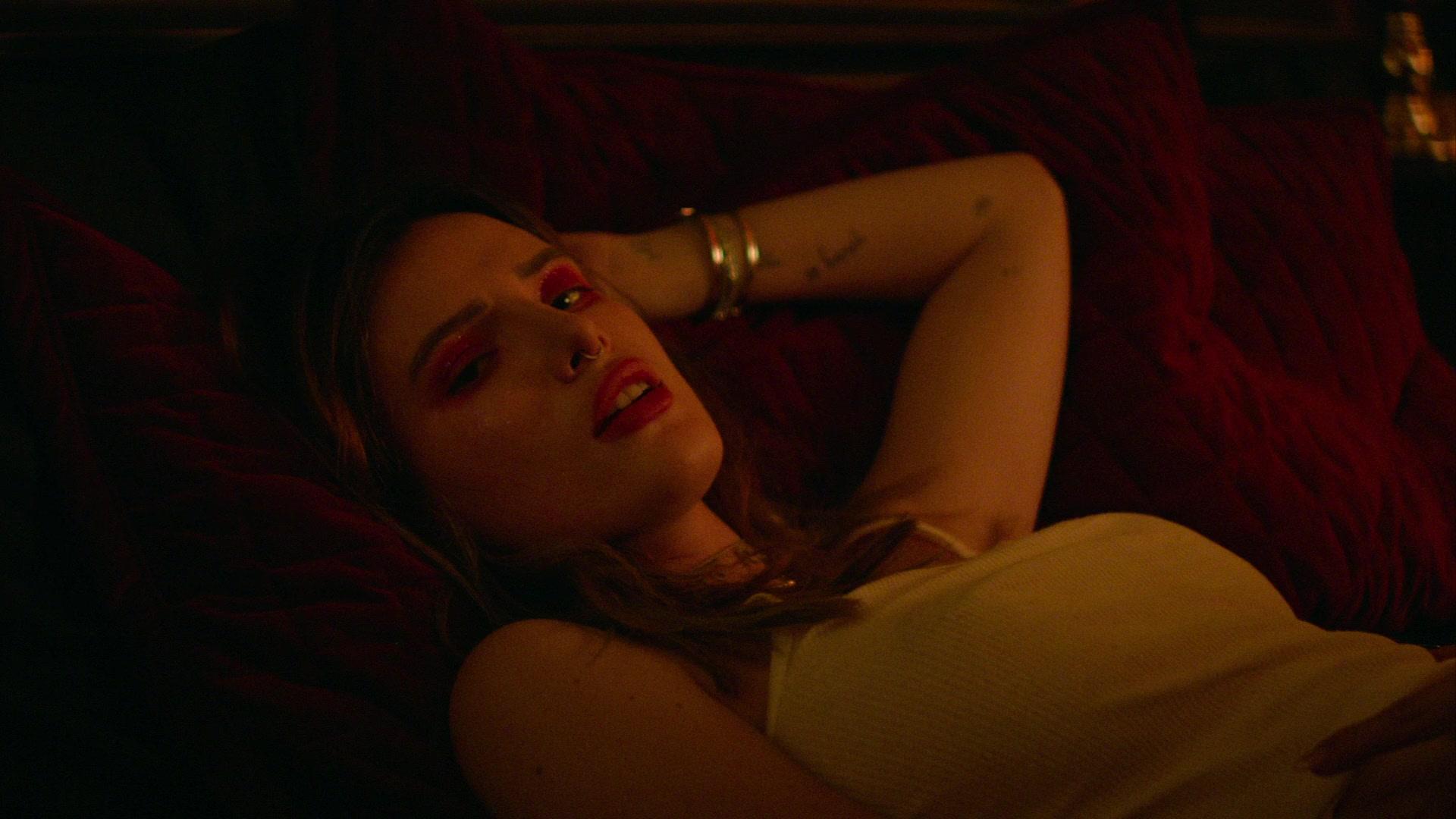 Paradise_City_2021_S01E08_1080p_BTD_003552.jpg
