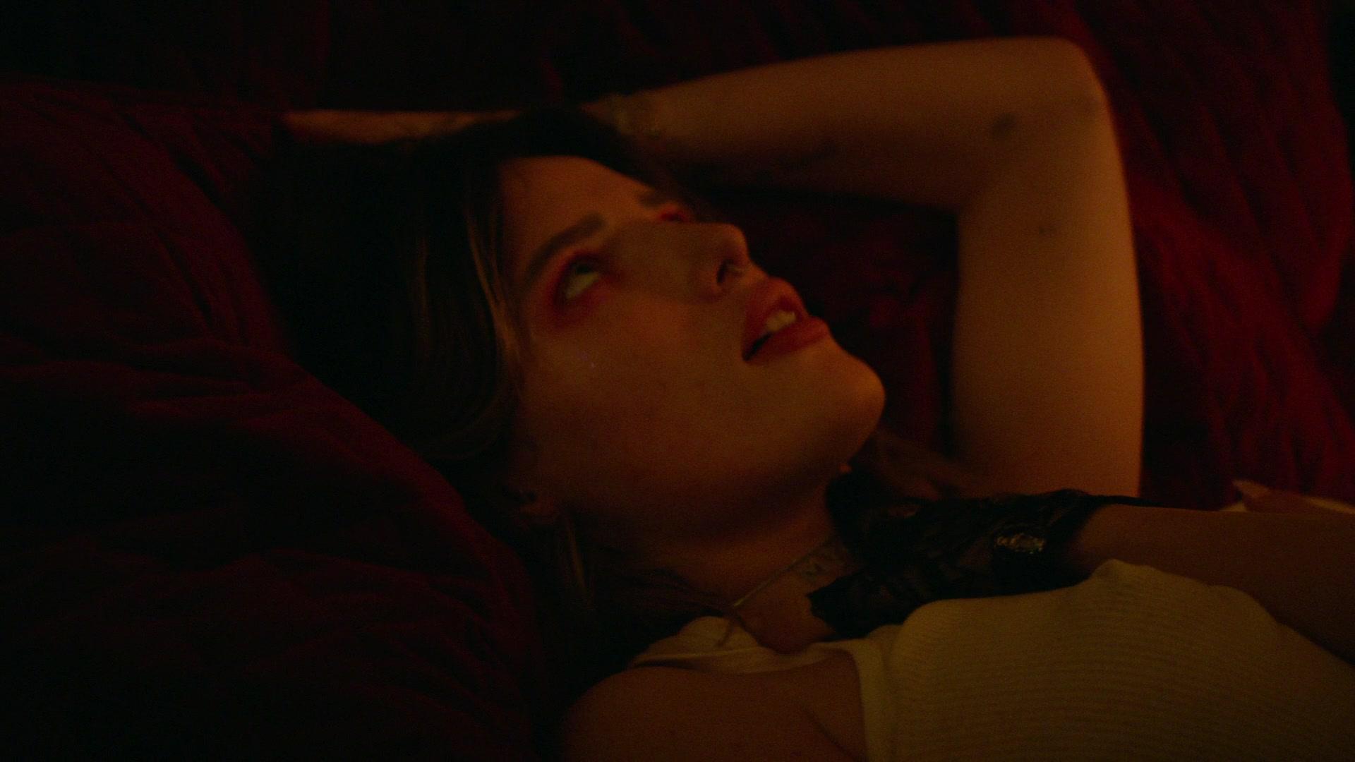 Paradise_City_2021_S01E08_1080p_BTD_003631.jpg
