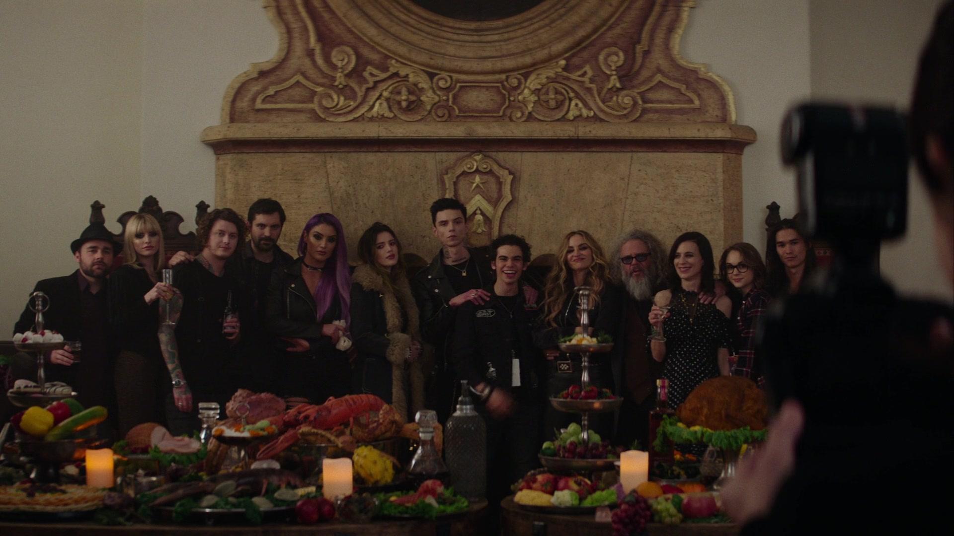 Paradise_City_2021_S01E08_1080p_BTD_005117.jpg